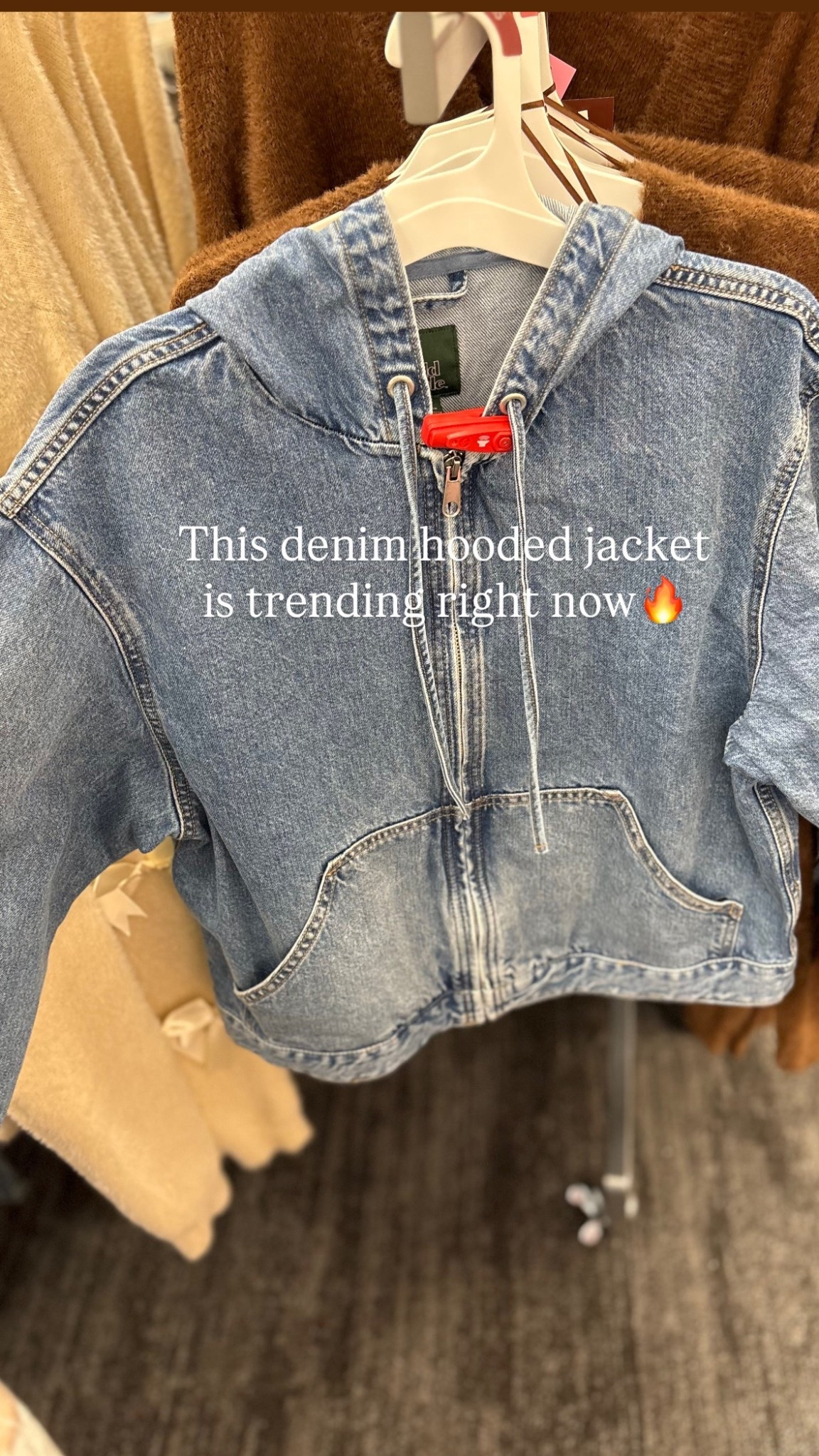 This denim hooded jacket is going viral right now. It has such a cute fit! Two washes to choose from



#LTKFindsUnder100 #LTKFindsUnder50