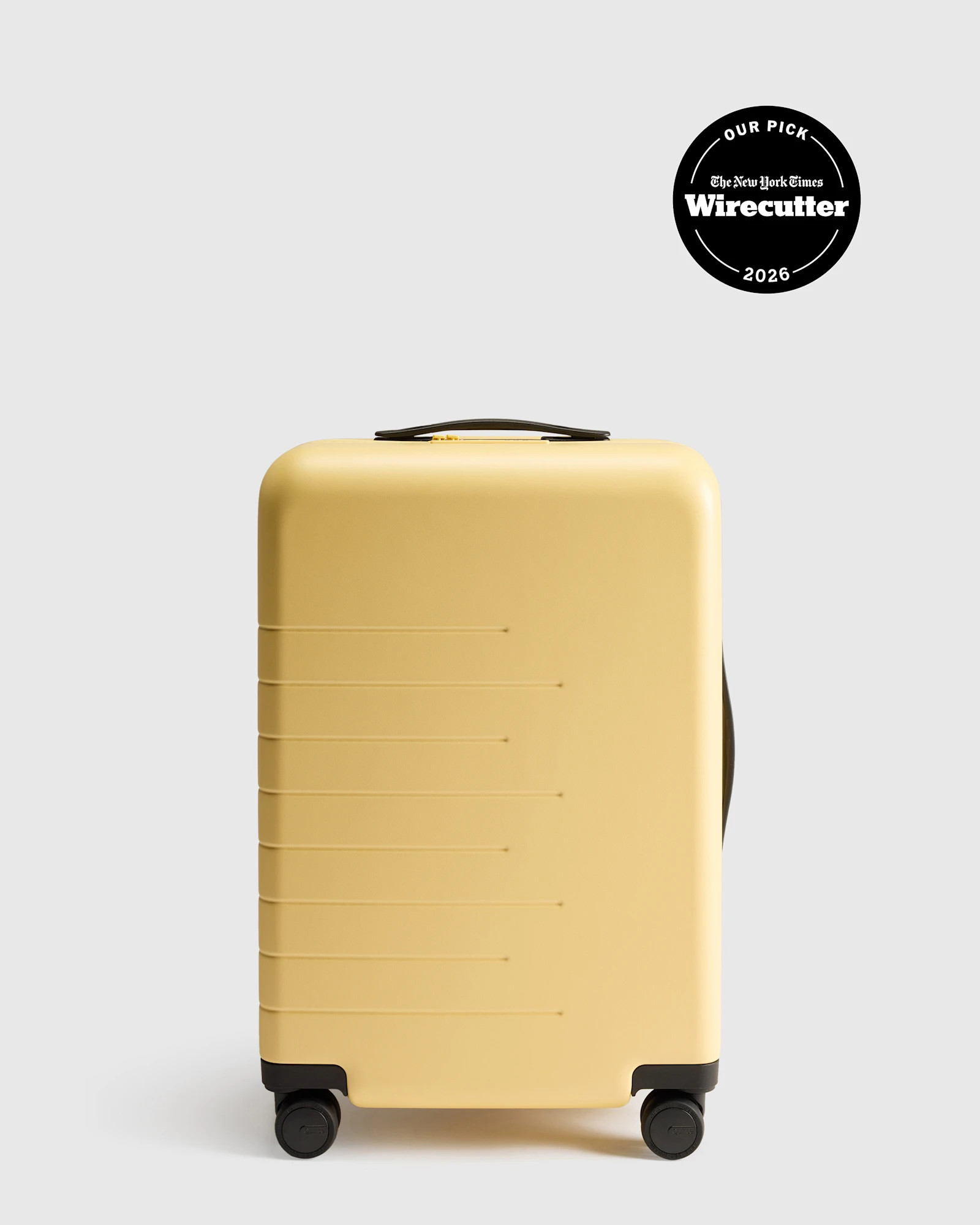 Quince | Carry-On Hard Shell Suitcase 21"" in Olive, Polycarbonte | Quince
