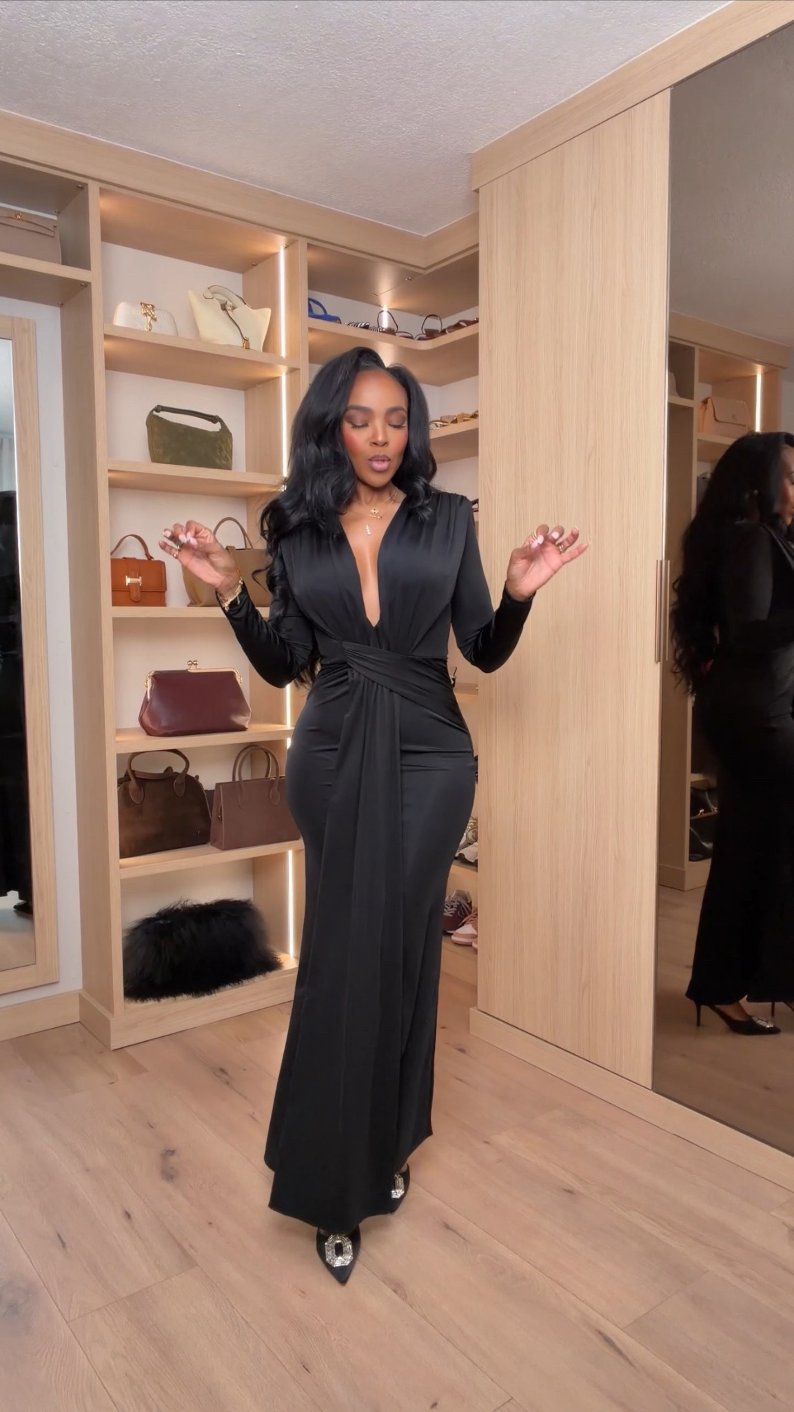 ✨ The Chic Black Evening Look  
A sleek black moment that feels elegant, sculpting, and effortless. The draped waist detail gives the perfect cinch while keeping the silhouette timeless and elevated.

Perfect for holiday parties, date nights, and winter events.

📏 Sizing: Wearing my true size for a smooth, comfortable fit.

Evening black dress outfit ideas, chic winter event looks, elevated night-out style, classic holiday dressing, modern formalwear inspiration.

Follow me on Instagram and YouTube @kirasfashionfinds

#LTKHoliday #LTKootd