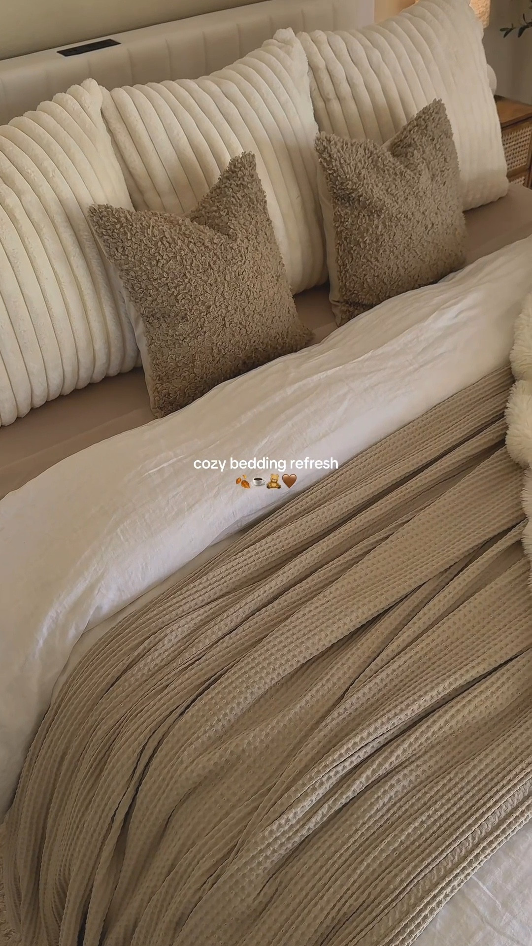 🍂Fall is officially here, so it was time for a cozy bedding refresh with @onequince

Here's what l ordered:
🤎Bamboo Sheet Set in Sand
🤎European Linen Duvet Cover Set in White


#LTKSeasonal #LTKFallSale #LTKHome