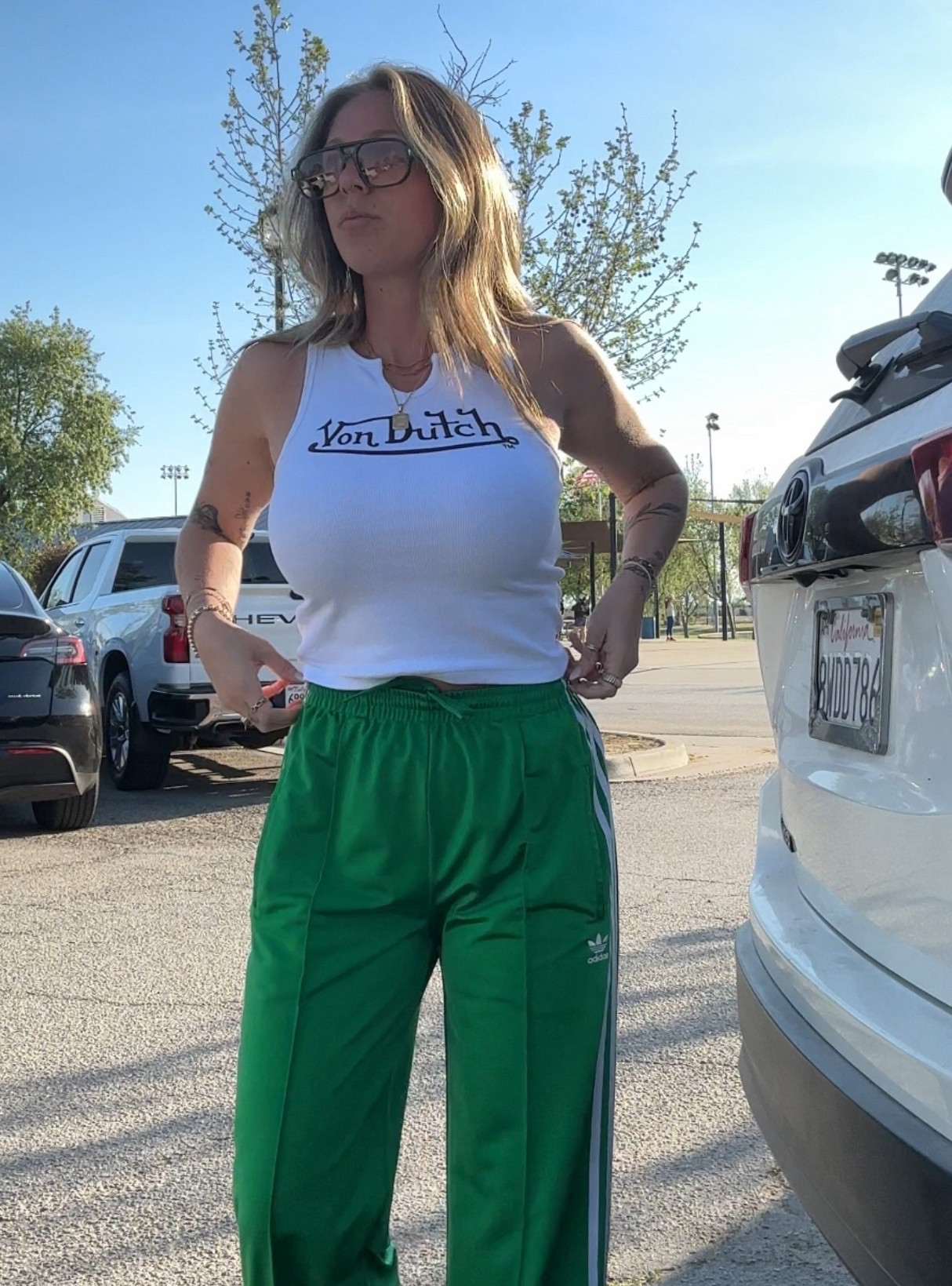 Green retro sunnies 