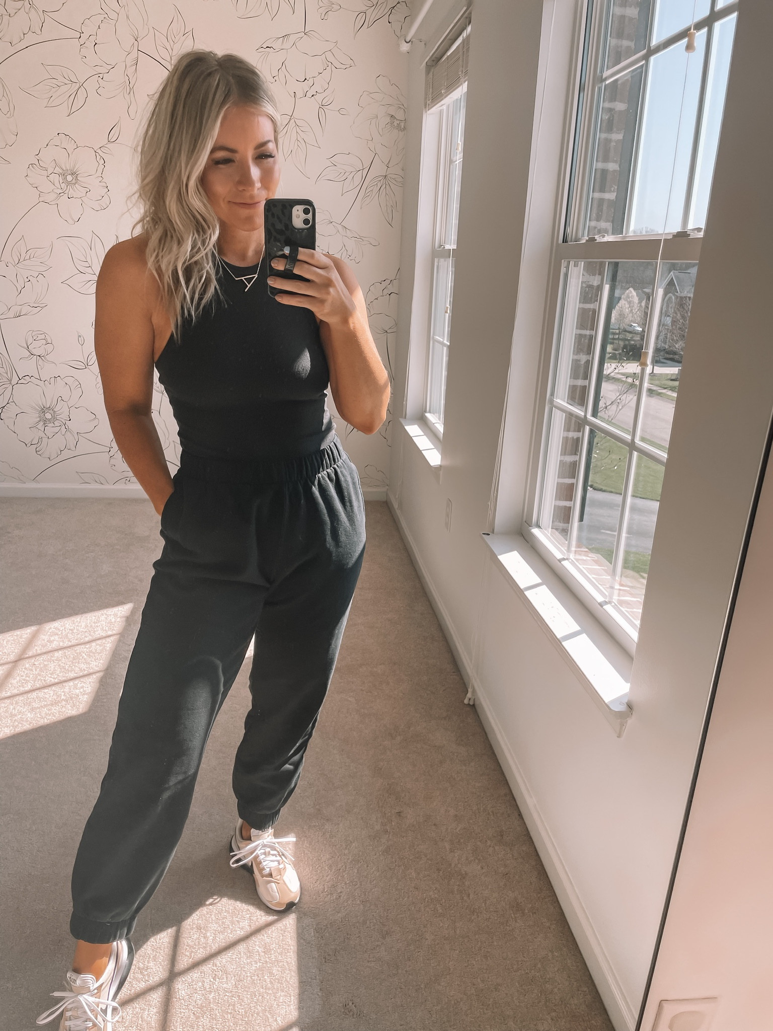 Ultra high dad sweatpants, joggers, Hollister, abercrombie, abercrombie joggers, sweatpants, sweats, lounge wear 

#LTKtravel #LTKfit #LTKstyletip