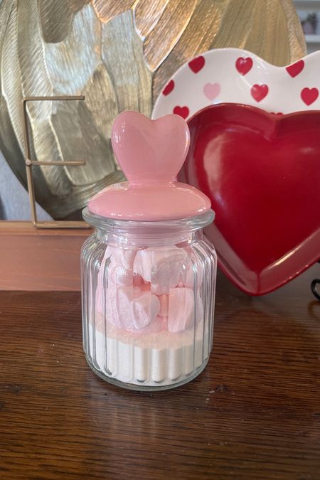 This Valentine’s Day Hot Cocoa Jar is a super cute way to show your love. 



#LTKSeasonal #LTKGiftGuide #LTKhome