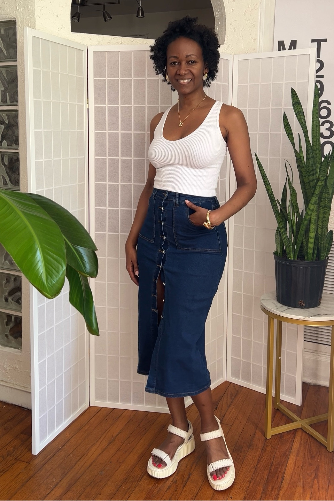 A stylish and casual denim skirt summer outfit idea. Wearing size 4 skirt!

Jeans skirts, denim skirt, long denim skirt, denim skirt with buttons, Debra sandals, dolce vita 

#LTKOver40 #LTKStyleTip #LTKFindsUnder50