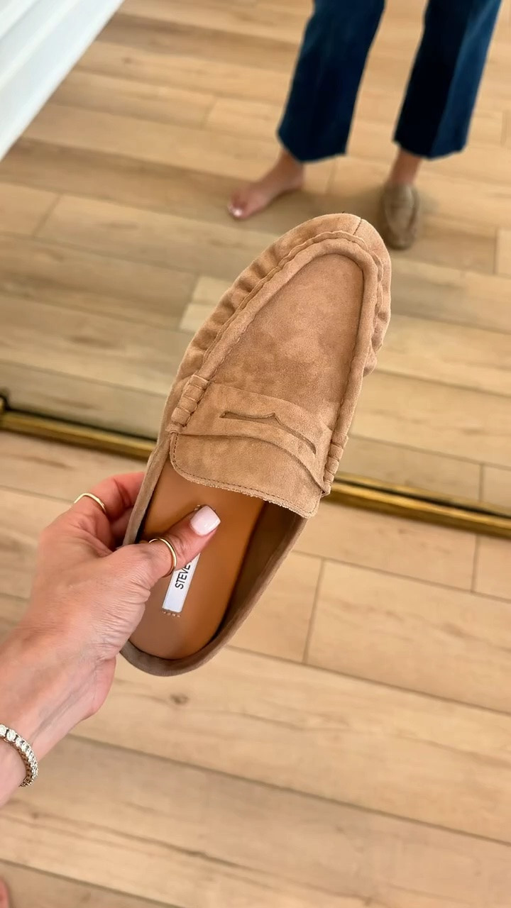 12 things that altered my brain chemistry! I love these YSL-inspired loafers. These are TTS and super comfy! Fall outfits. Fall style. Elevated casual outfits. Summer outfits. Mom outfit outfits. Everyday outfits. Wearing XS petite in kick flare jeans (code LISAMARIEXSPANX on first time purchases) and XS in striped sweater top.

#LTKPetite #LTKootd #LTKmomlife