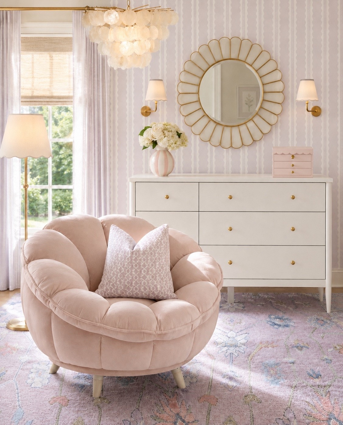 Blush and lavender for all the girly vibes 

Girls bedroom
Dresser chair area rug home decor wallpaper