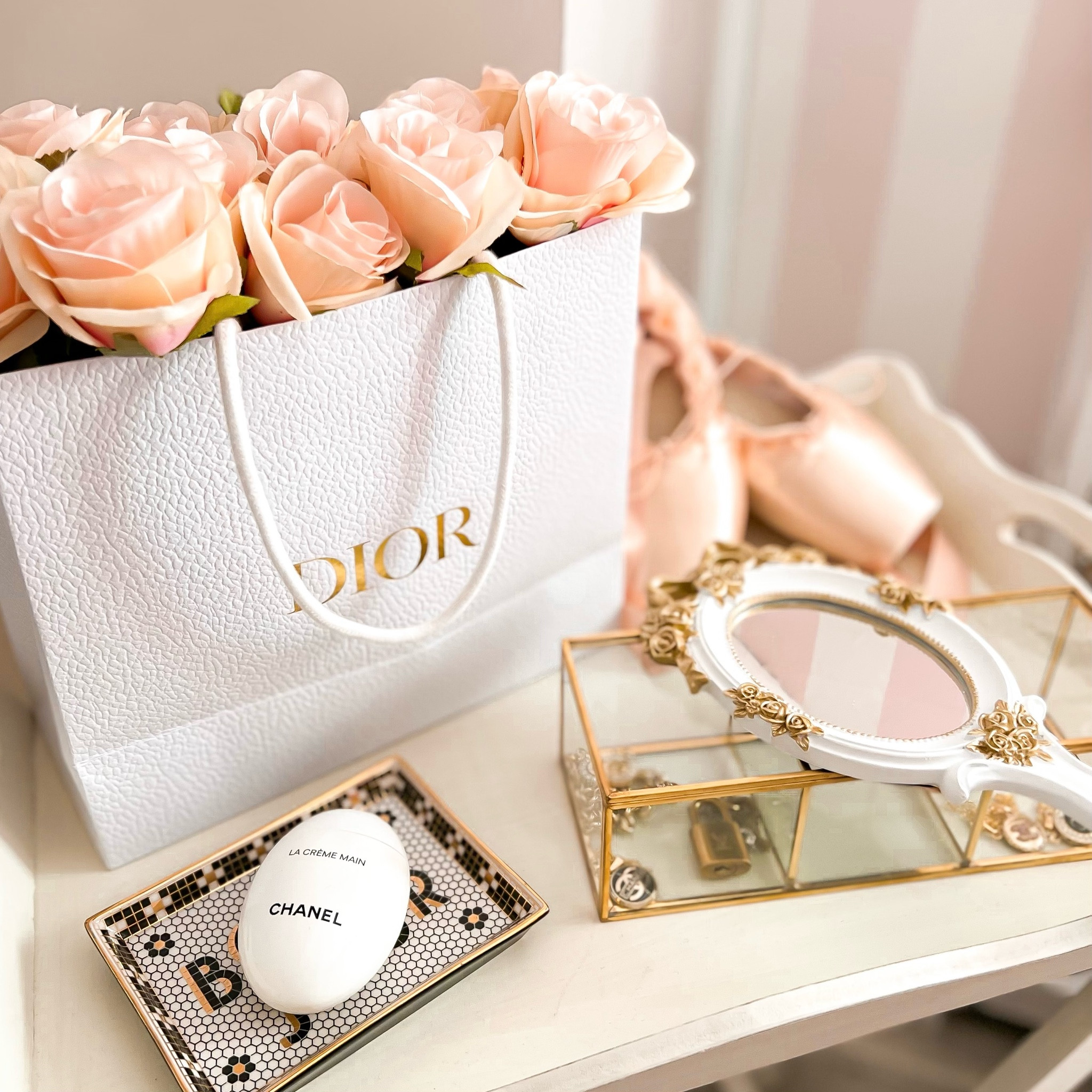 Vanity details 💖

#LTKstyletip #LTKunder100 #LTKGiftGuide