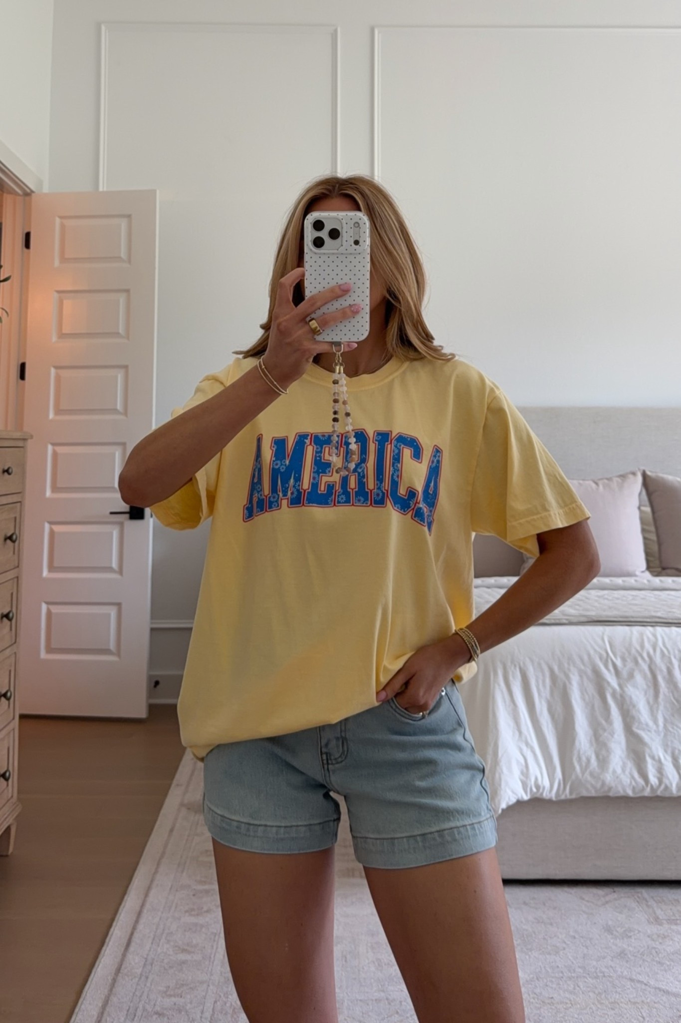 tee: large // short: 25