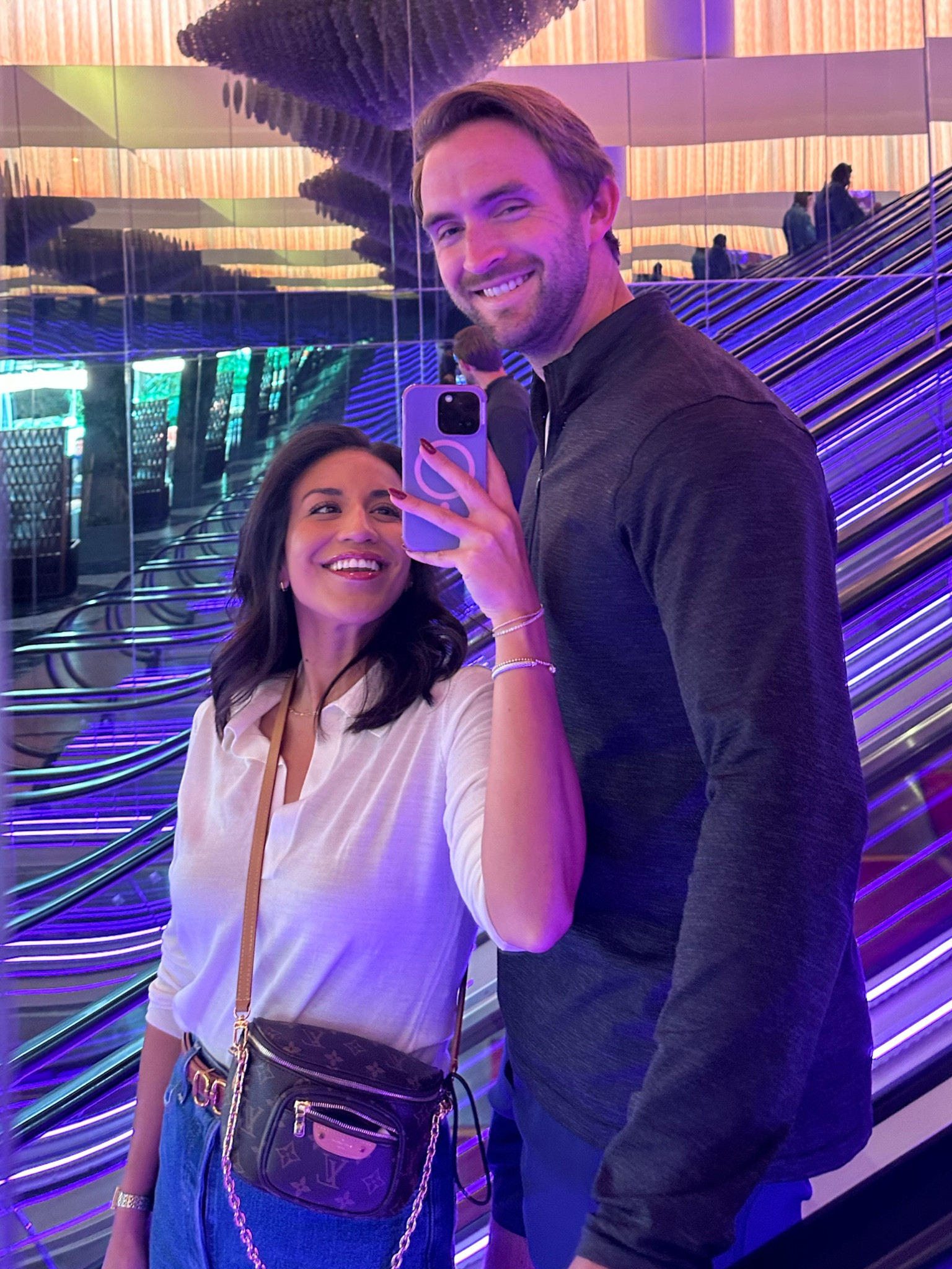 Top: medium for oversized lewk
Jeans: sized up one
Belt: TTS
Shoes: sized 1/2 down

#LTKTravel #LTKFindsUnder100 #LTKSaleAlert