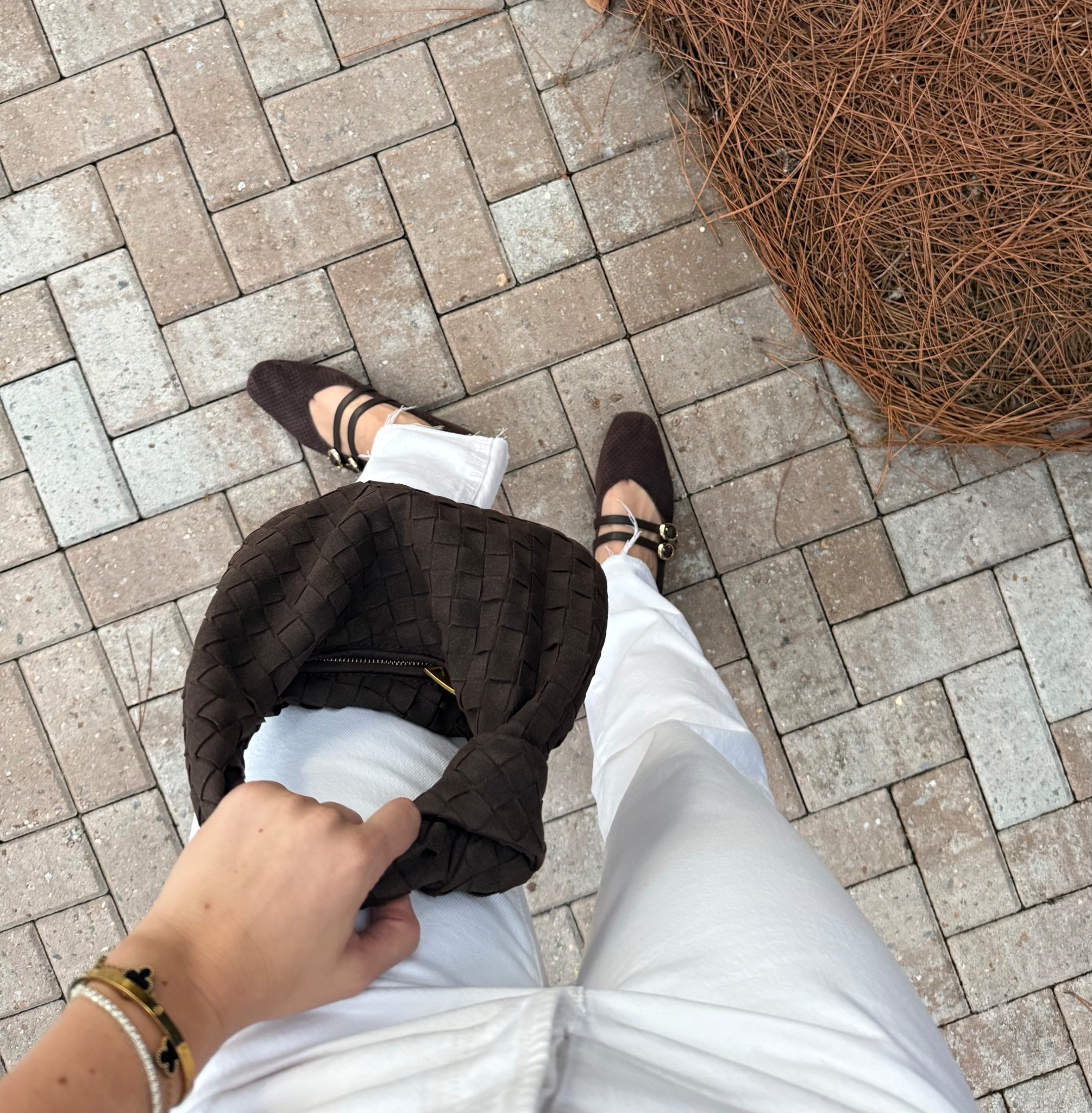 Fall Fit

Thanksgiving outfit inspo
Thanksgiving look
Fall outfit
Fall style
White jeans
High waisted jeans
Rollas jeans
Rollas classic straight
Straight leg jeans
Brown suede bag
Brown suede purse
Brown bag
Brown purse
Brown shoes
Brown flats
Brown Maryjane’s
Dolce vita shoes
Brown suede shoes
Brown suede flats
Etsy
DSW
Drinks outfit
Dinner outfit
Church outfit
Weekend outfit
Chic outfit
Classy outfit
Brown outfit
Girls night outfit
Date night outfit

#LTKootd #LTKFindsUnder100