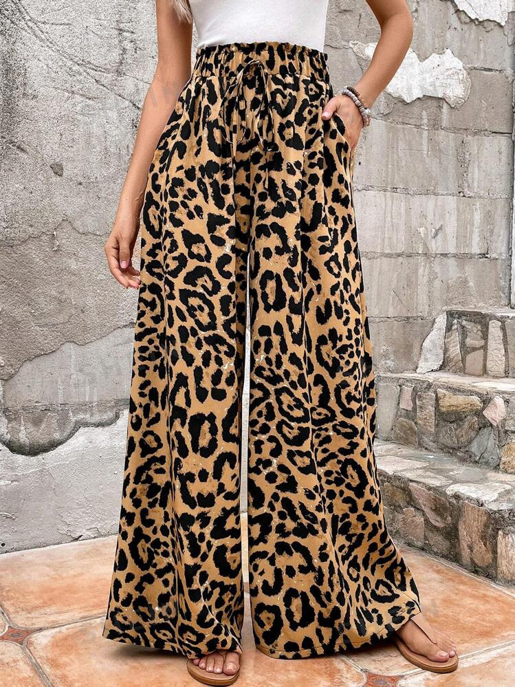 SHEIN LUNE Leopard Wide-Leg Cropped Pants With Fashionable Pleats Design For Vacation Outfits | SHEIN