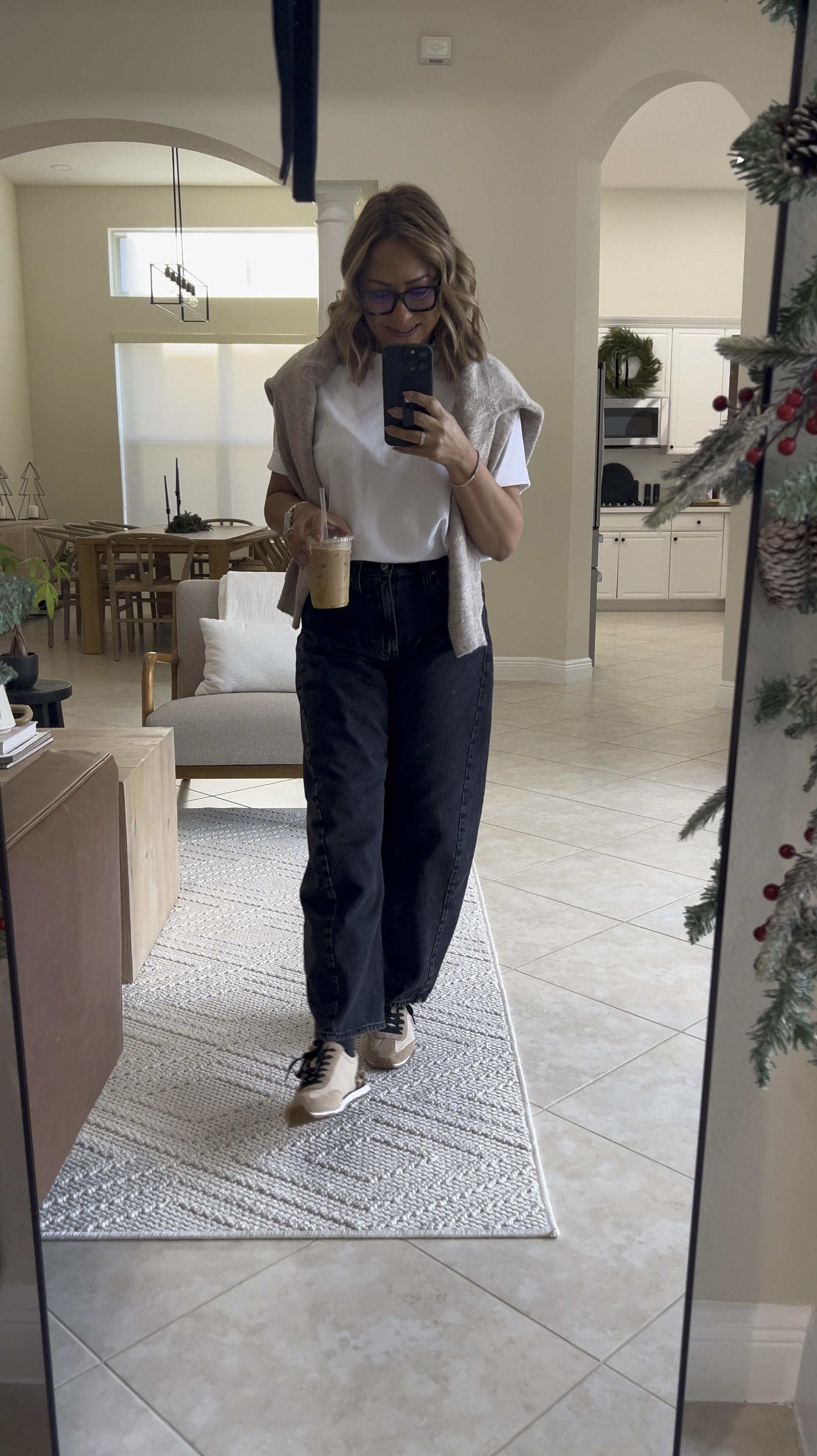 Very Casual but chic look for today.

#LTKStyleTip #LTKFindsUnder50 #LTKFindsUnder100