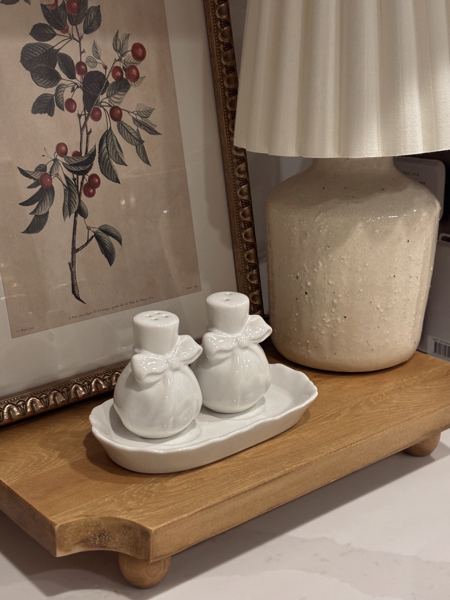 Bow salt & pepper shakers🫶🏼 

#LTKGiftGuide #LTKHoliday #LTKHome