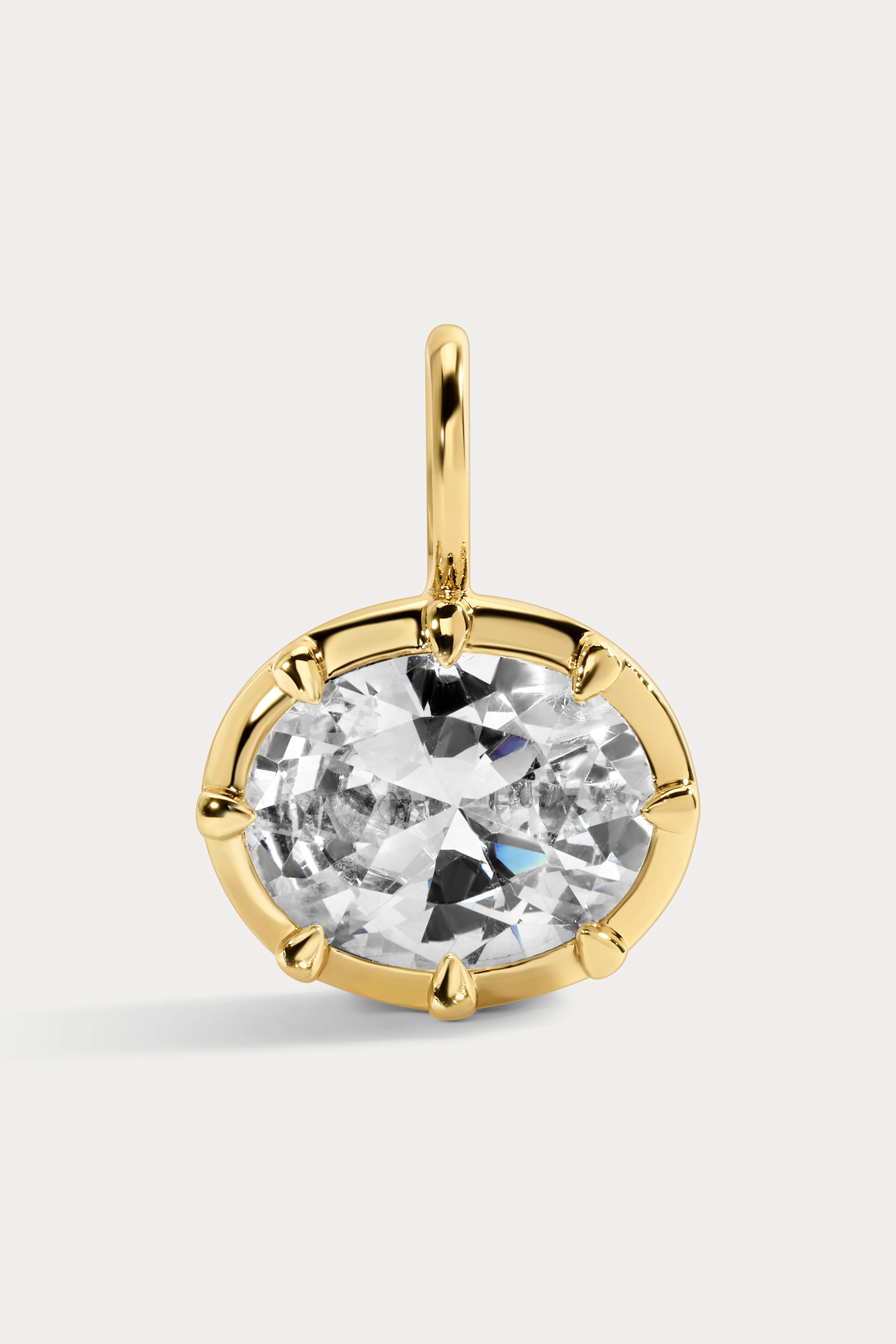 Mara Oval Charm | Lili Claspe