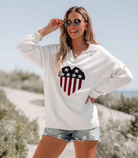 #magnolia #usa #sweater

#LTKTravel #LTKFindsUnder50 #LTKSeasonal