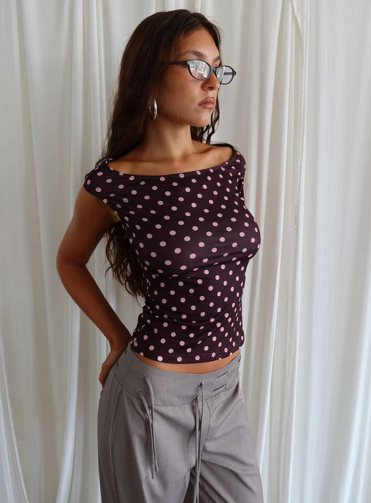 Cheirosa Off Shoulder Top Chocolate / Pink | Princess Polly US