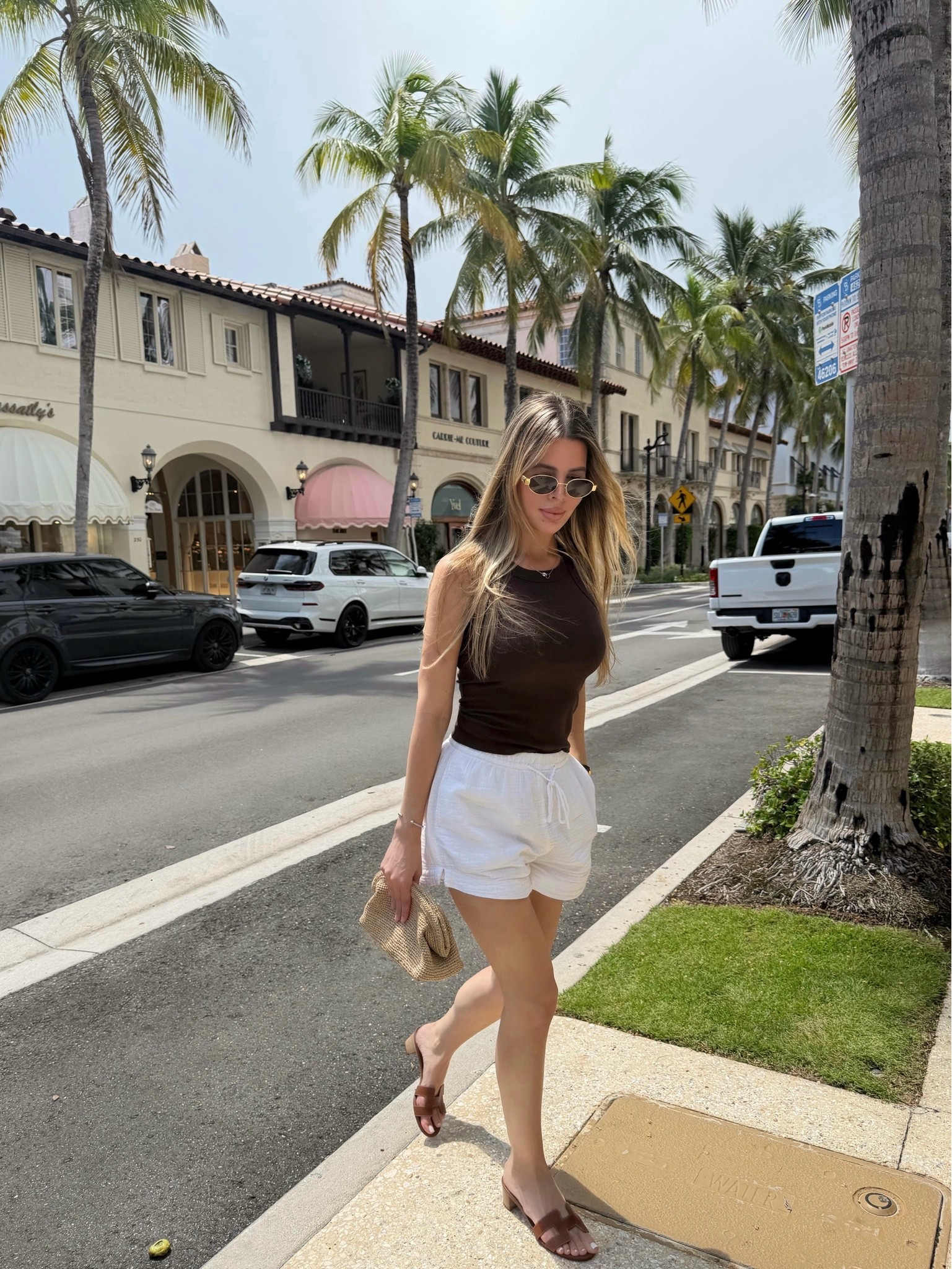 Palm Beach casual OOTD 🌴:
Jcrew clutch 
Reformation tank size XS 
Linen shorts size S
Hermes Oasis Sandals 41
#LTKFIND

#LTKdayinmylife #LTKootd #LTKTravel