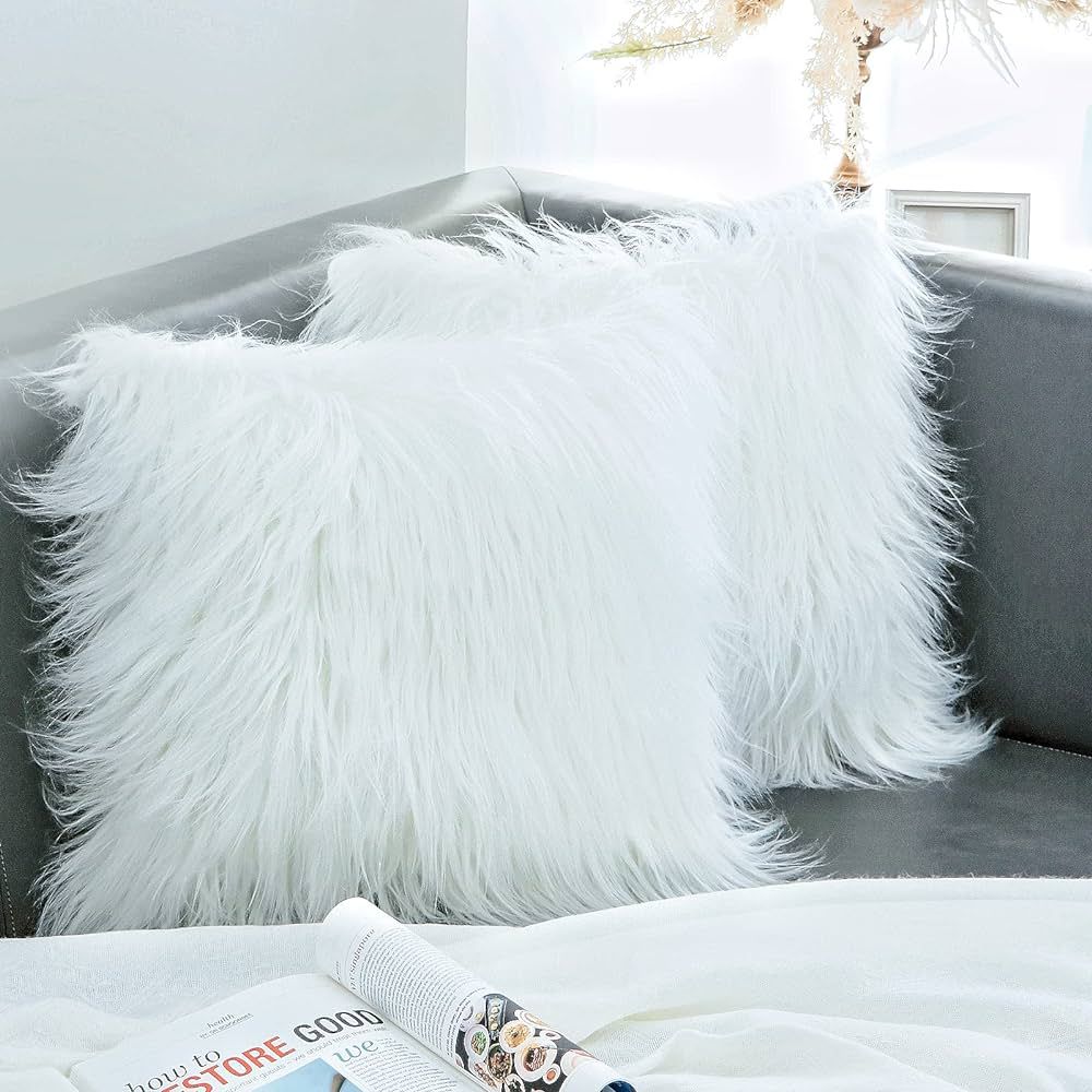 OurWarm Set of 2 White Fur Throw Pillows Fluffy Pillow Covers 18"x18", Faux Fur Pillow Covers Lux... | Amazon (US)