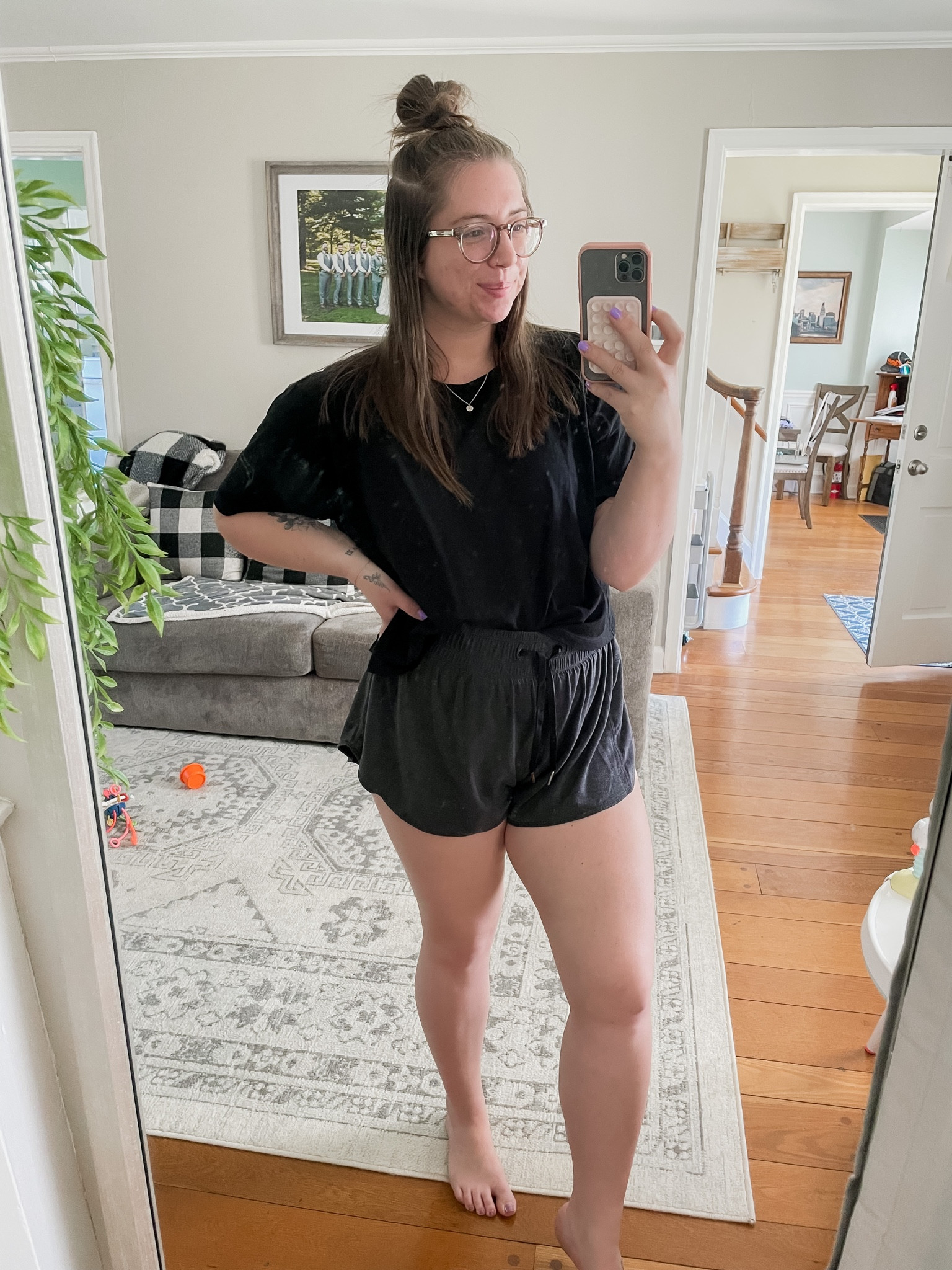 banana republic cropped tee size L
Stori shorts size L

neither are linkable but i found similar cheaper options!! 

#LTKunder50 #LTKFind