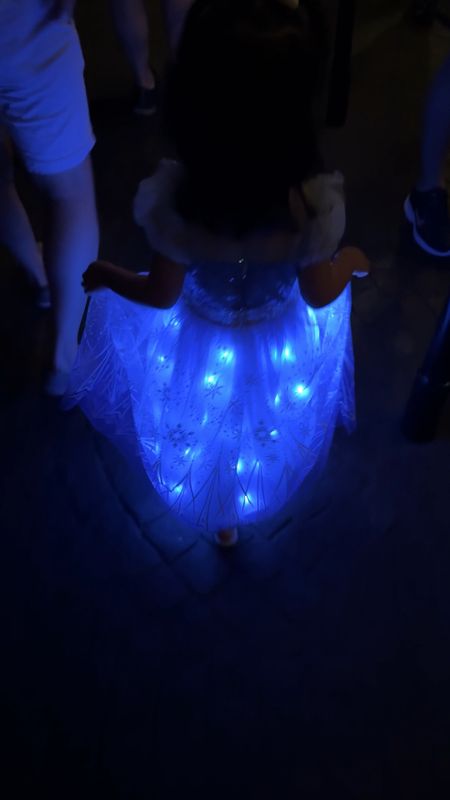 Light Up Elsa Dress! 

#LTKstyletip #LTKfindsunder50 #LTKkids
