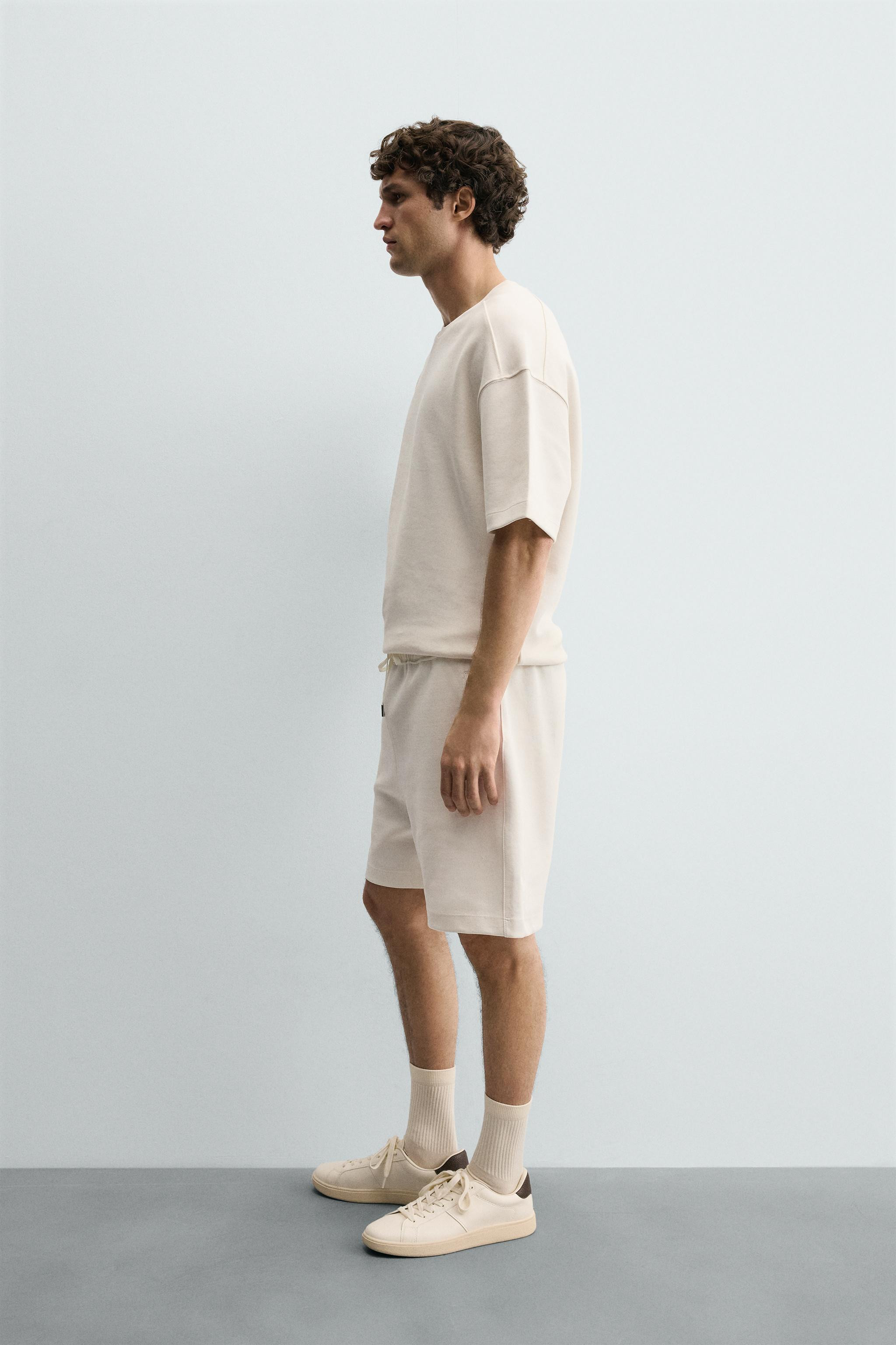 Oyster-white0761/490/251 | Zara US