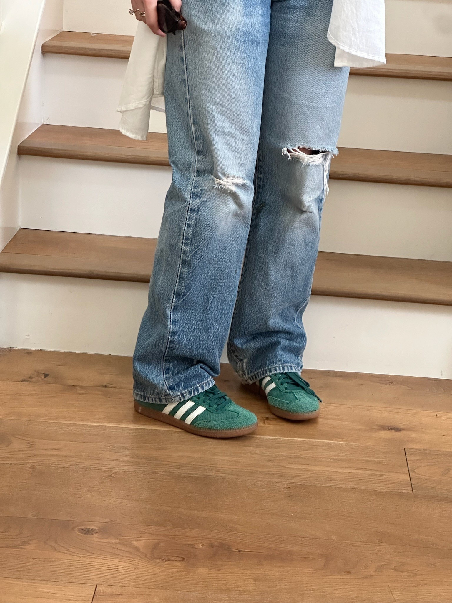 Another view of my fav green sneakers 💚

#LTKShoeCrush #LTKStyleTip #LTKSeasonal