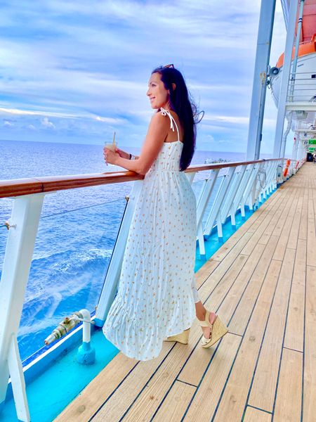Take me back to the ocean 🌊 


And give me more reasons to wear this beautiful Flag and Anthem dress - code FA-JOSIE20 saves you 20%


#LTKsalealert #LTKunder100 #LTKtravel