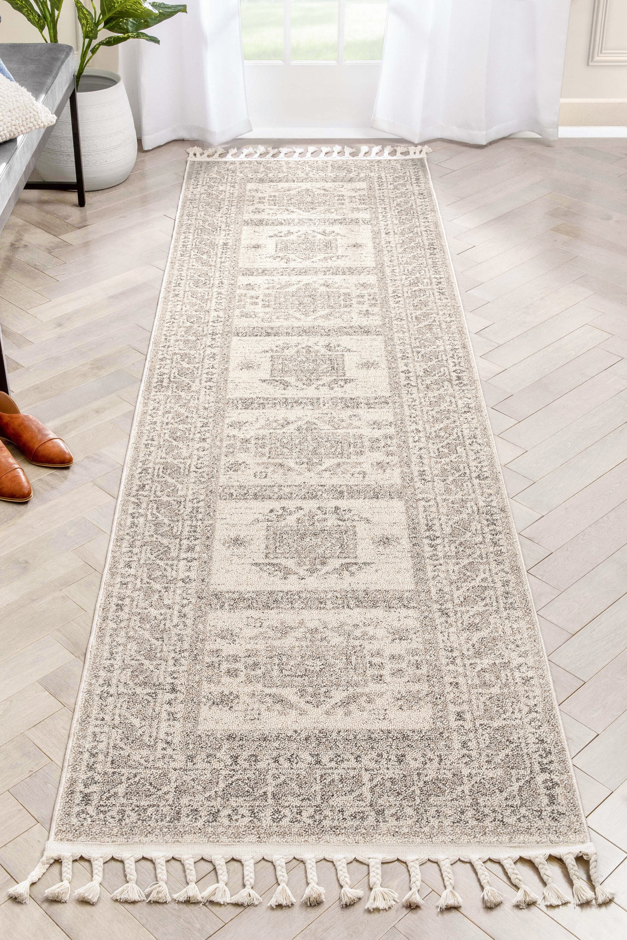 Well Woven Caro Beige Tribal Medallion Runner Rug 2'7" x 9'3" - Walmart.com | Walmart (US)