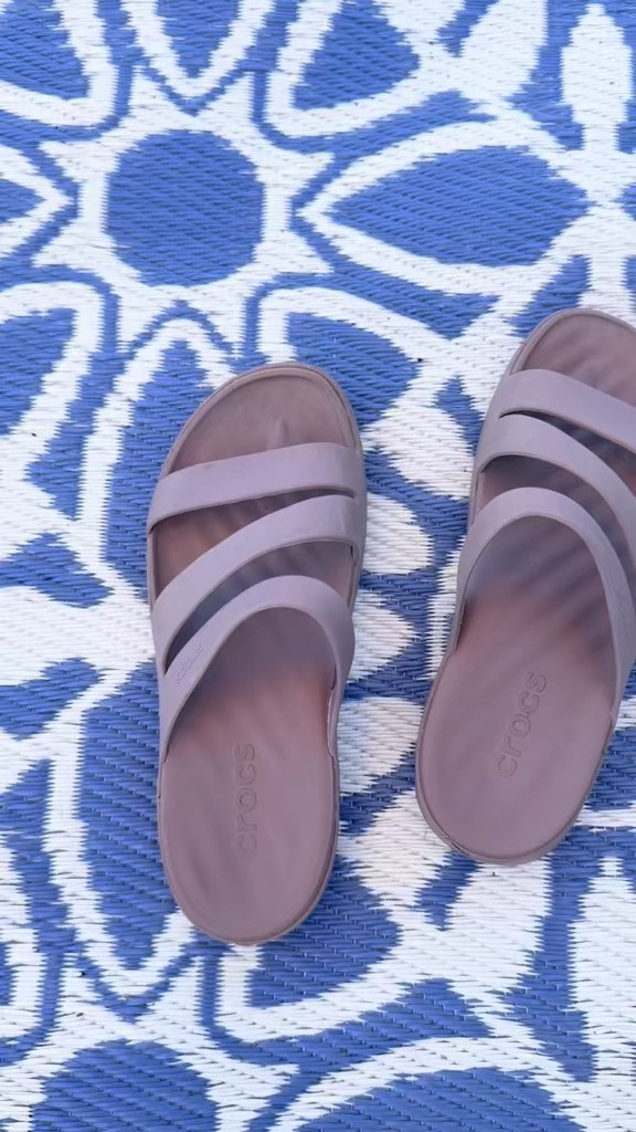 Now that I’m in my 30s, I’m all about comfort. These croc sandals are super cute and have the perfect amount of support. They come in several adorable colors as well!

#LTKdayinmylife #LTKgrwm #LTKmomlife