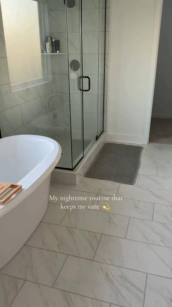 My nighttime routine is my reset button for the day, it literally soothes my soul 😶‍🌫️🌙

Skincare: @medicube_global_official @tirtir_global 
Lash serum: @babe_lashofficial 
Hair towel: @langehair 
Leave in conditioner: @lorealparis 
Deodorant: @wildrefill 

#nighttimeroutine #nighttimeskincare #unwindwithme

#LTKGiftGuide