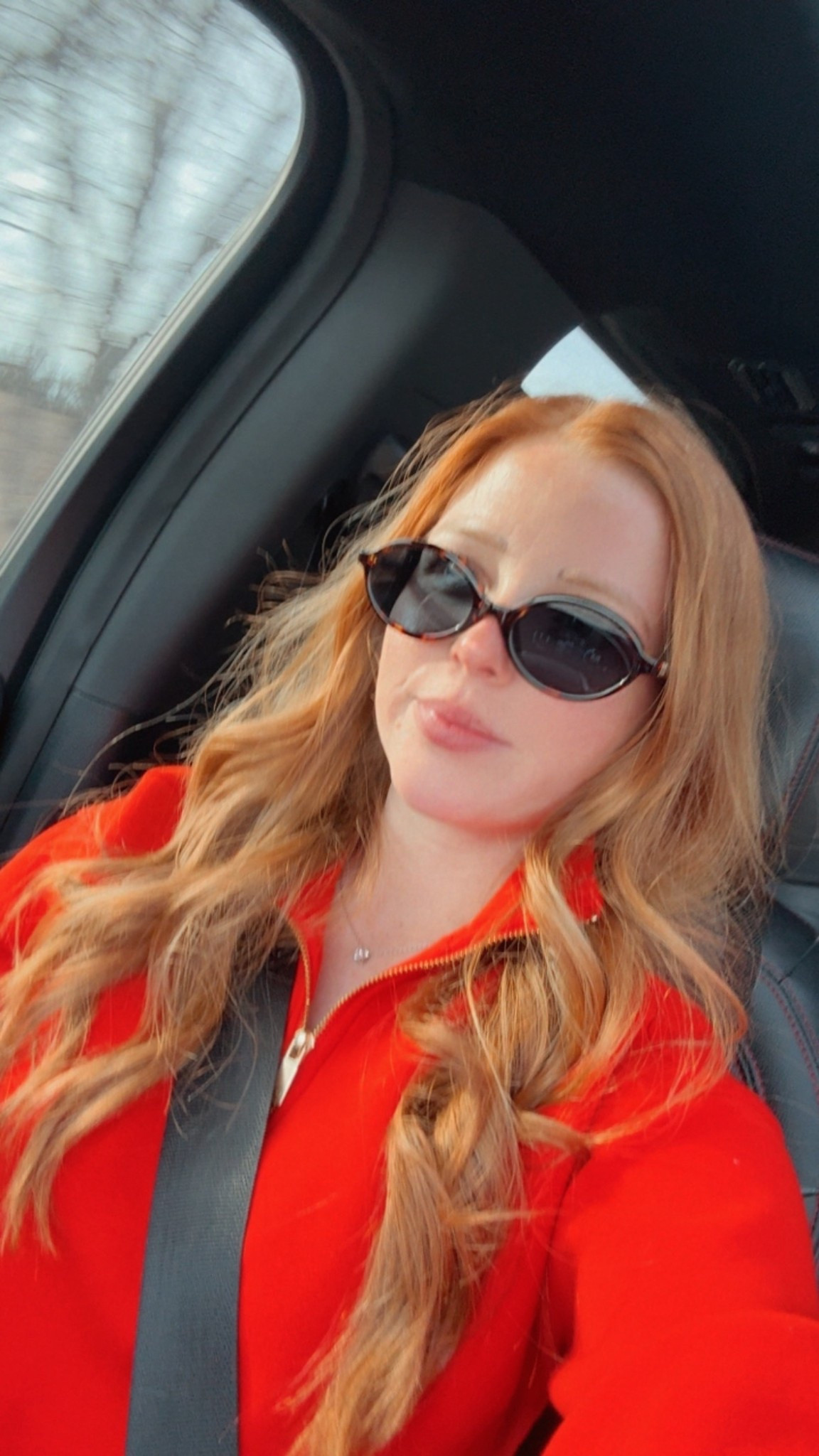 Casual mom fit for errands 💁‍♀️

#LTKmomlife #LTKootd #LTKU