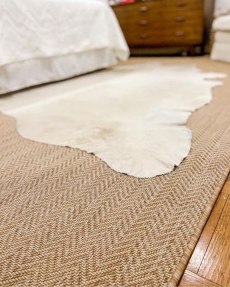 This indoor outdoor rug is great for high traffic areas or little one’s bedroom! Holds up so well and it’s easy to clean. I layered this hide rug over top for added softness 👏🏼

Indoor rug, outdoor rug, rug, area rug, neutral rug, hide rug, layering rug, rug layering, bedroom, kids room, primary bedroom, guest room, playroom, family room, seating area, living room, dining room, entryway, hallway, mudroom, Modern home decor, traditional home decor, budget friendly home decor, Interior design, look for less, designer inspired, Amazon, Amazon home, Amazon must haves, Amazon finds, amazon favorites, Amazon home decor #amazon #amazonhome



#LTKHome #LTKFamily #LTKSaleAlert