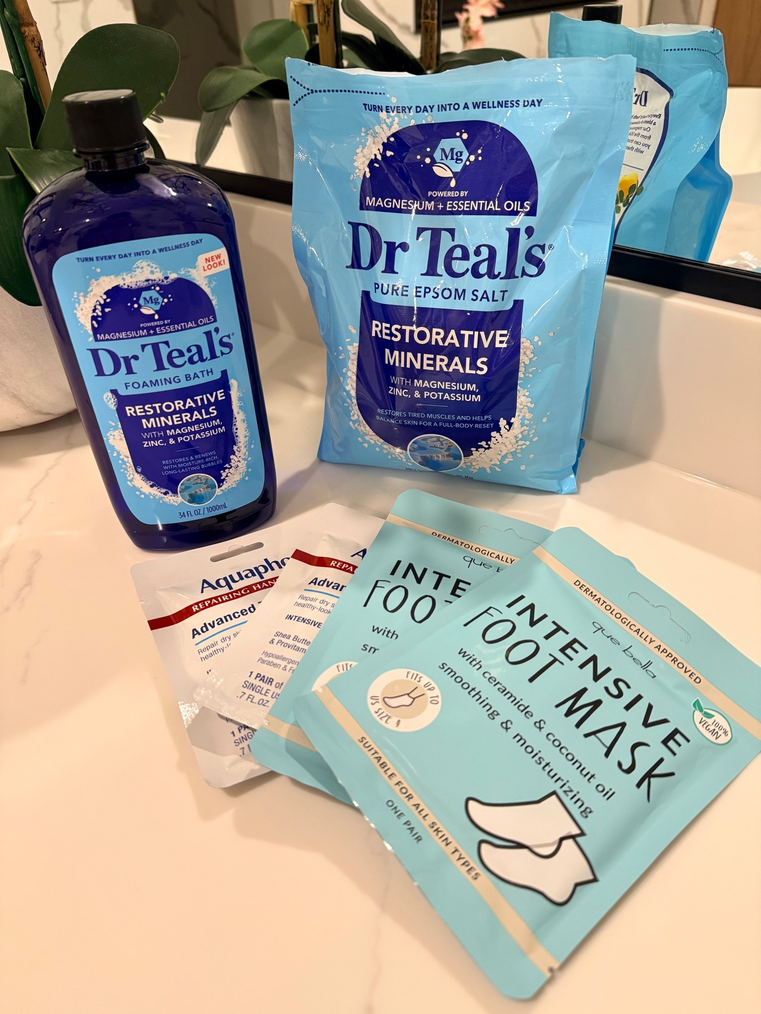 Taking care of my self 🤍 

#LTKdayinmylife #LTKselfcare #LTKBeauty