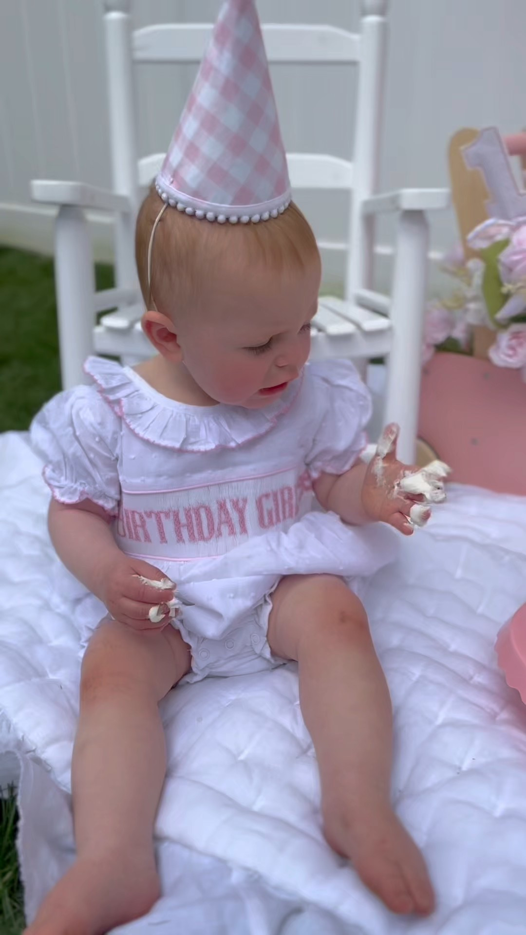 A closer look at Elsa’s “ONE little candle, ONE little cake, ONE sweet birthday to celebrate” birthday celebration! 🎀🩷🧁

#LTKParties #LTKSummerEdit #LTKBaby