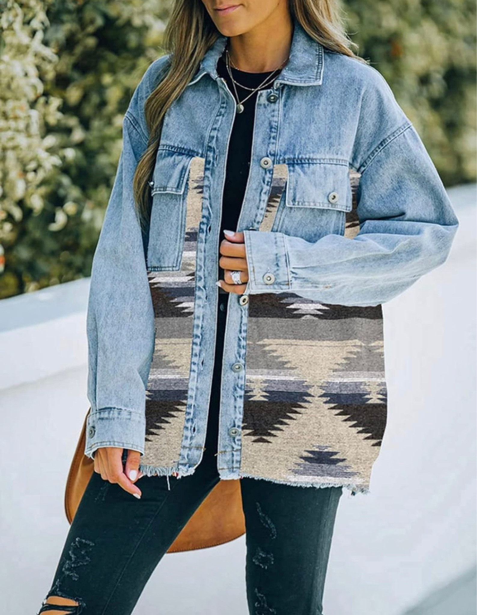 Amazon Find🚨 
Such a pretty fall jacket with a touch of boho🖤
Size: S


#LTKsalealert #LTKHolidaySale #LTKGiftGuide