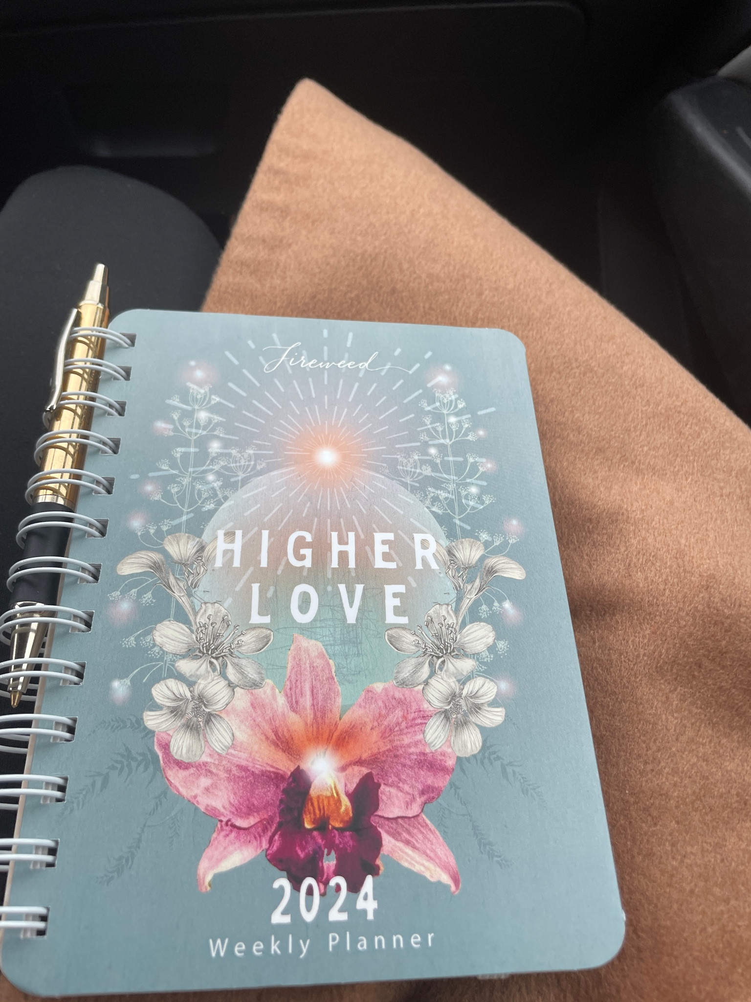 📝🤍

#LTKtravel #LTKfindsunder50 #LTKGiftGuide