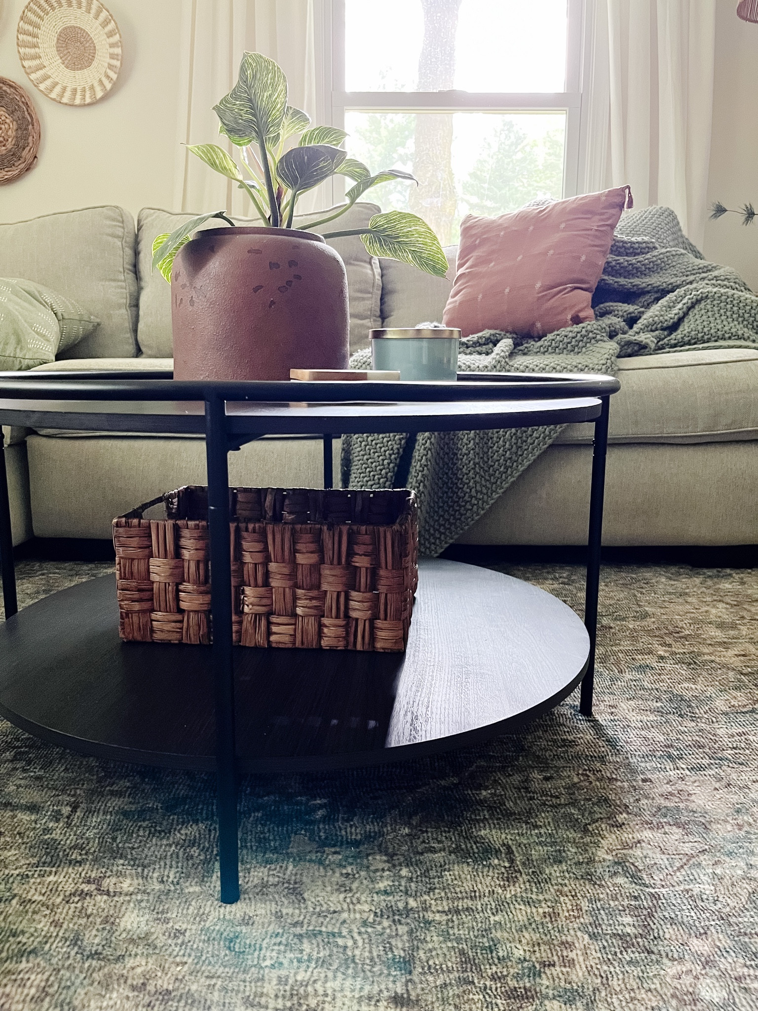 Coffee table & sofa decor

#LTKstyletip #LTKhome