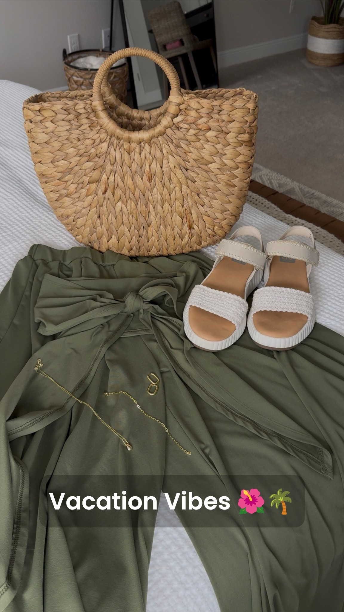 Easy, breezy, and so vacation ready 🌿✨ This matching set paired with gold jewelry and a woven bag = effortless island energy. Have all eyes on your vacation outfit this year.
#VacationStyle #ResortVibes #MatchingSet #ChicAndRelaxed #VacationOutfit

#LTKSeasonal #LTKItBag #LTKFindsUnder50