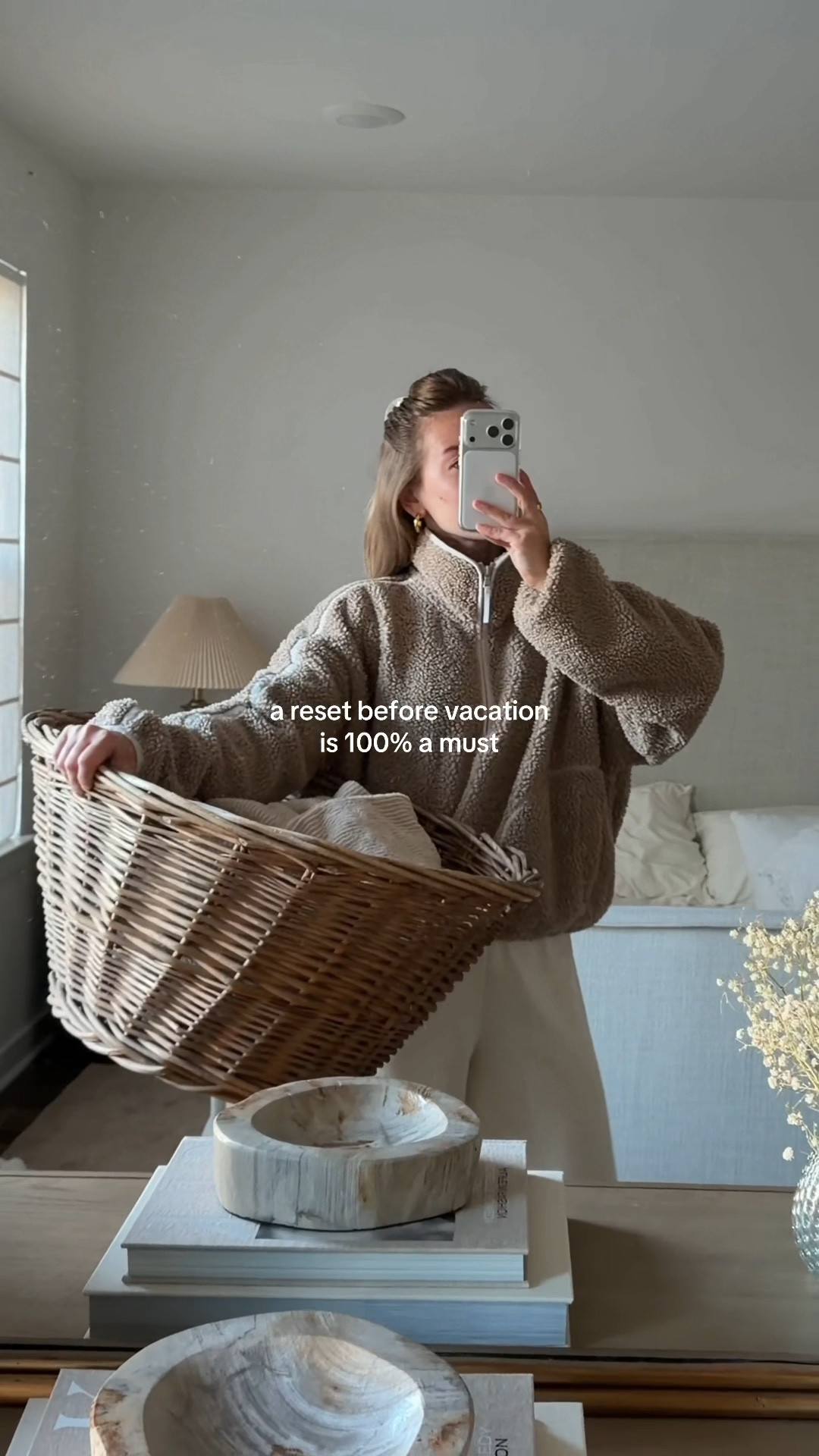 11/9/25 My favorite kind of Sunday reset 🤎 Fresh sheets, tidy house, and cozy loungewear while getting everything ready before vacation. Linking my Sonderhaus + Old Navy loungewear, our Quince bedding, and a few of our master bedroom favorites — including our Amazon shades and linen curtains that make the whole room feel so calm.


#LTKHome