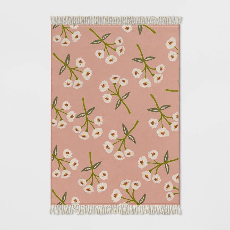 5' x 7' Fringed Outdoor Rug Floral Blush - Opalhouse™ | Target