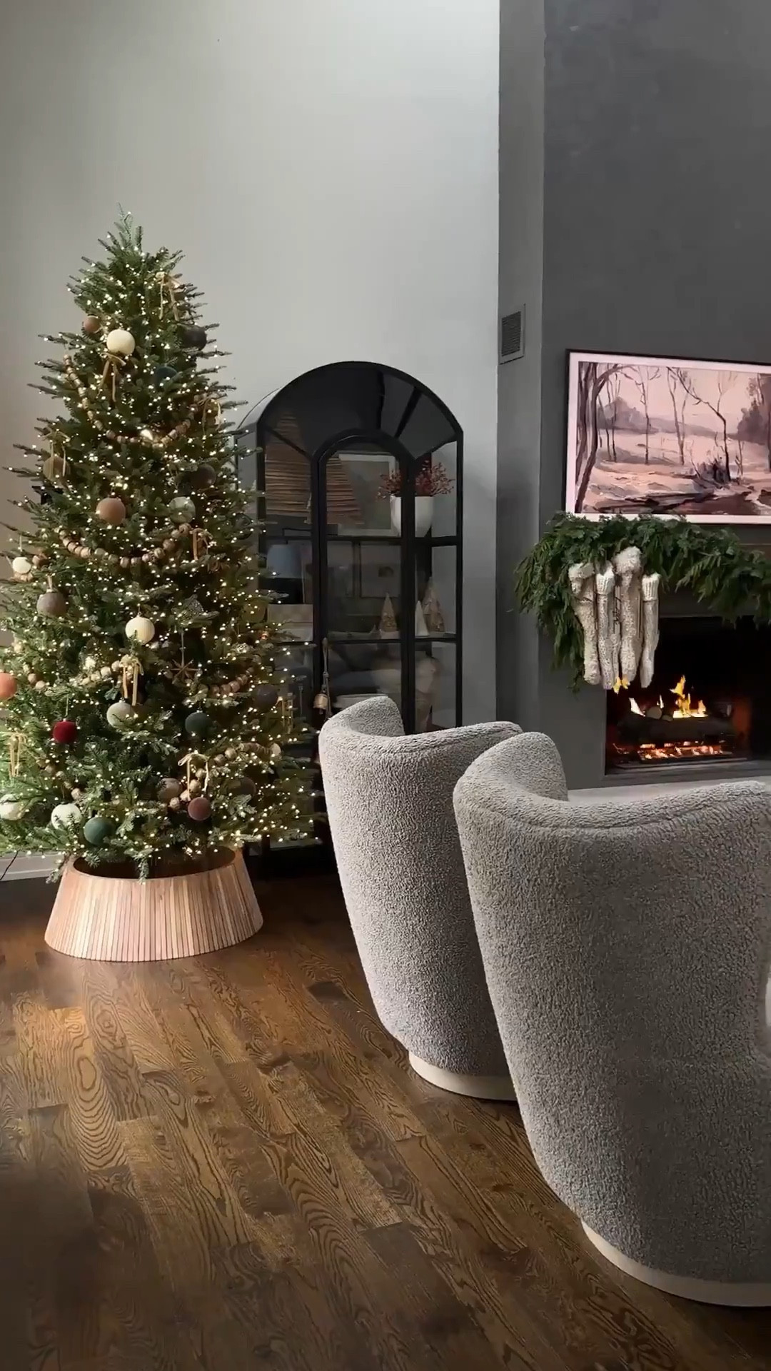 The twinkling 9ft. Grand duchess is still in stock right now at Home Depot!! The only size left and I have a feeling it’s going to go quick! 

#LTKStyleTip #LTKHome #LTKHoliday