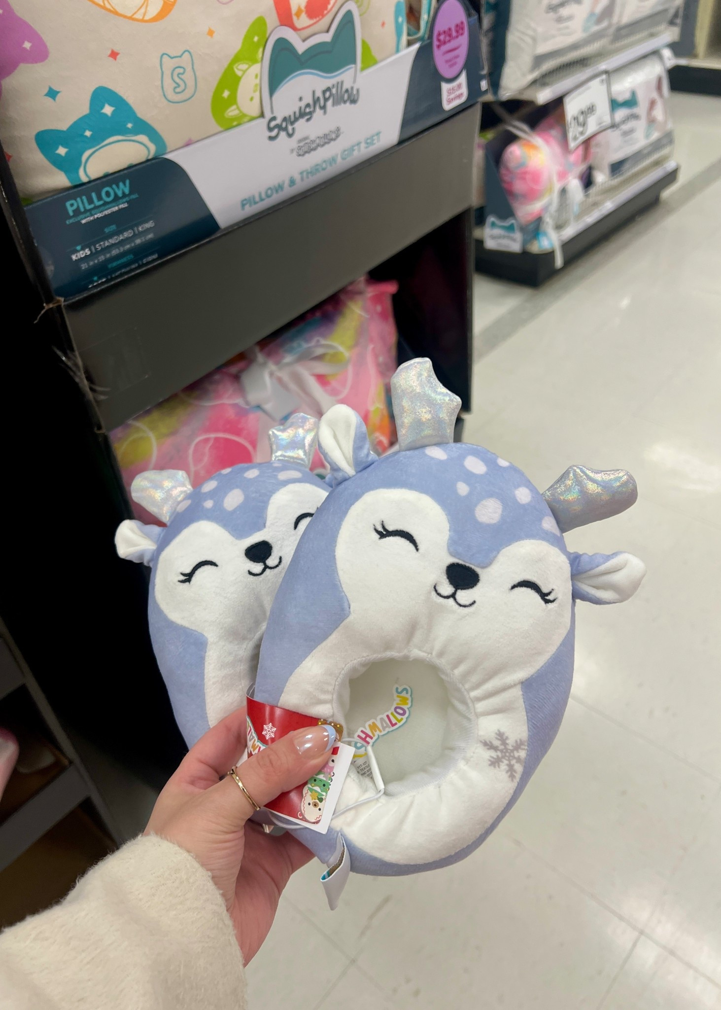 Squishmallows Kids'  Plush Slippers - Off-White

#LTKHoliday #LTKKids #LTKGiftGuide