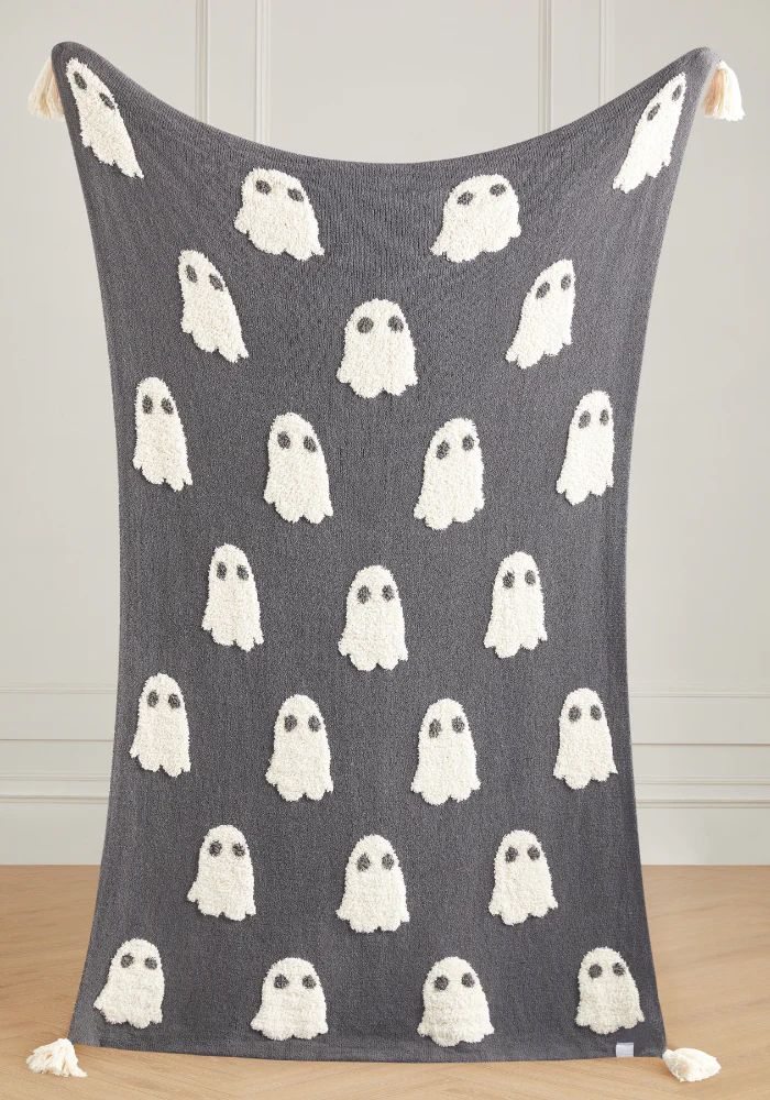 TSC x Sarah Knuth: 3D Ghost Buttery Blanket- Full Size | The Styled Collection