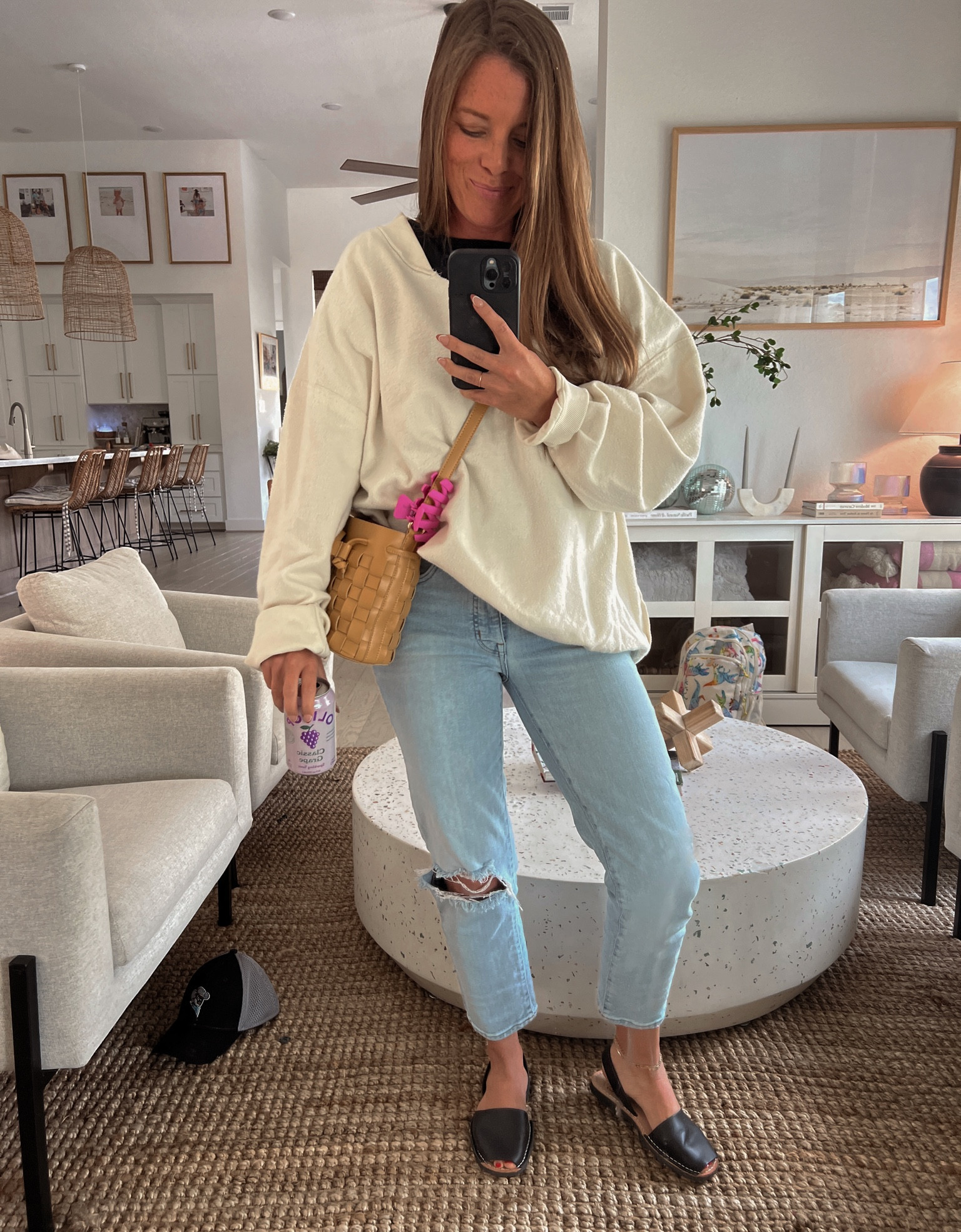 Notched UP fleece is a dream. Wearing an XL for a very baggy fit. 