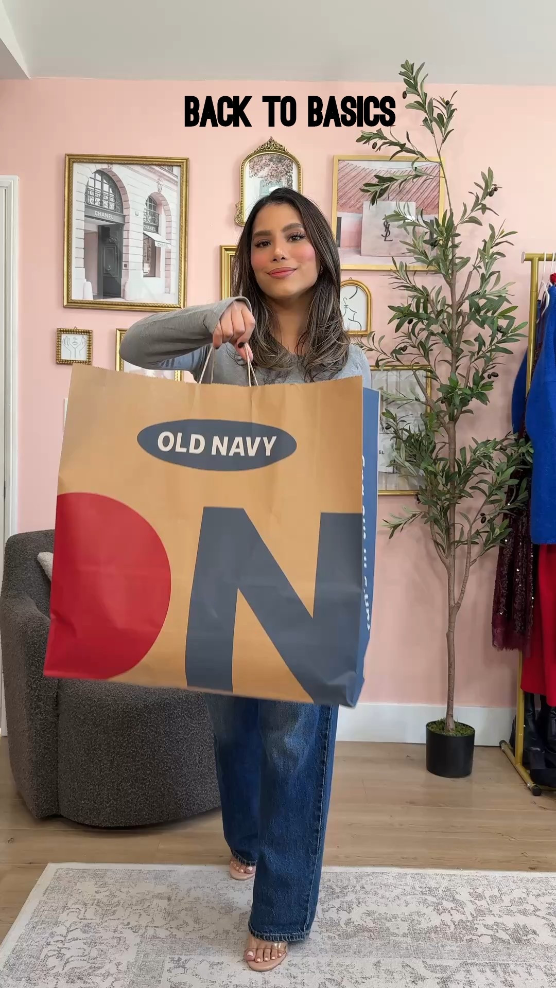 New @OldNavy 🛍️🛒 stocking up on the basics, perfect for work and for the day to day 💕

Sizes 
Pink Collar top - small
Red turtle neck top - XS 
Blazer Vest top - Medium
Collared V neck top - small 
Black denim - regular 6 
Last medium wash jeans - petite 4
Pants - 4
Light wash denim - 6
Red sweater - Medium
Sheer tie blouse - Small
Stripped button down - Small
White button down top - small 


#LTKootd #LTKWorkwear #LTKgrwm