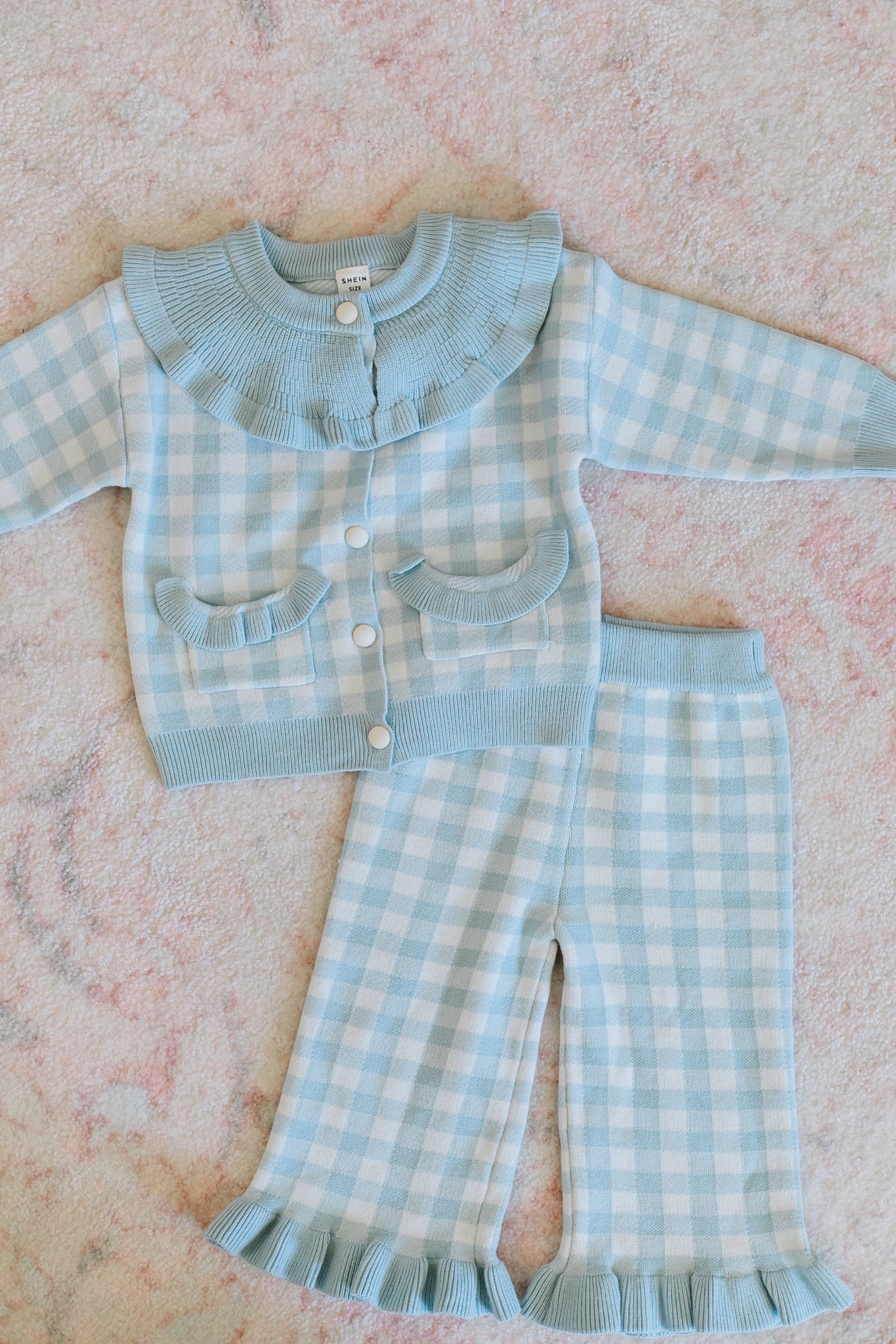 Spring fashion for baby girl! From everyday wear to the cutest little outfits, all at an affordable price!

baby girl style // toddler fashion // spring outfits // budget-friendly finds // adorable baby clothes // comfy & cute