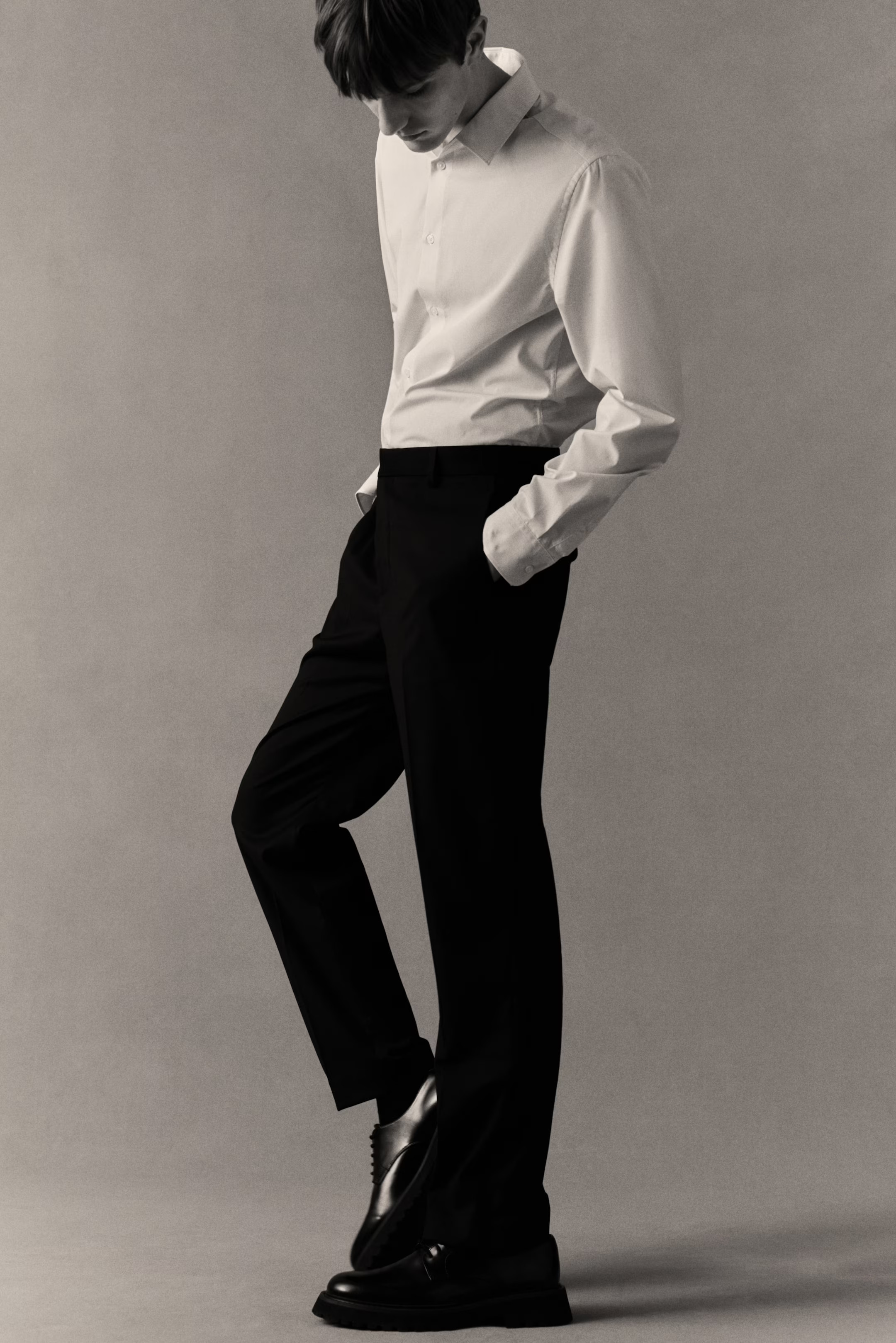 Slim Fit Easy-iron shirt | H&M (UK, MY, IN, SG, PH, TW, HK)