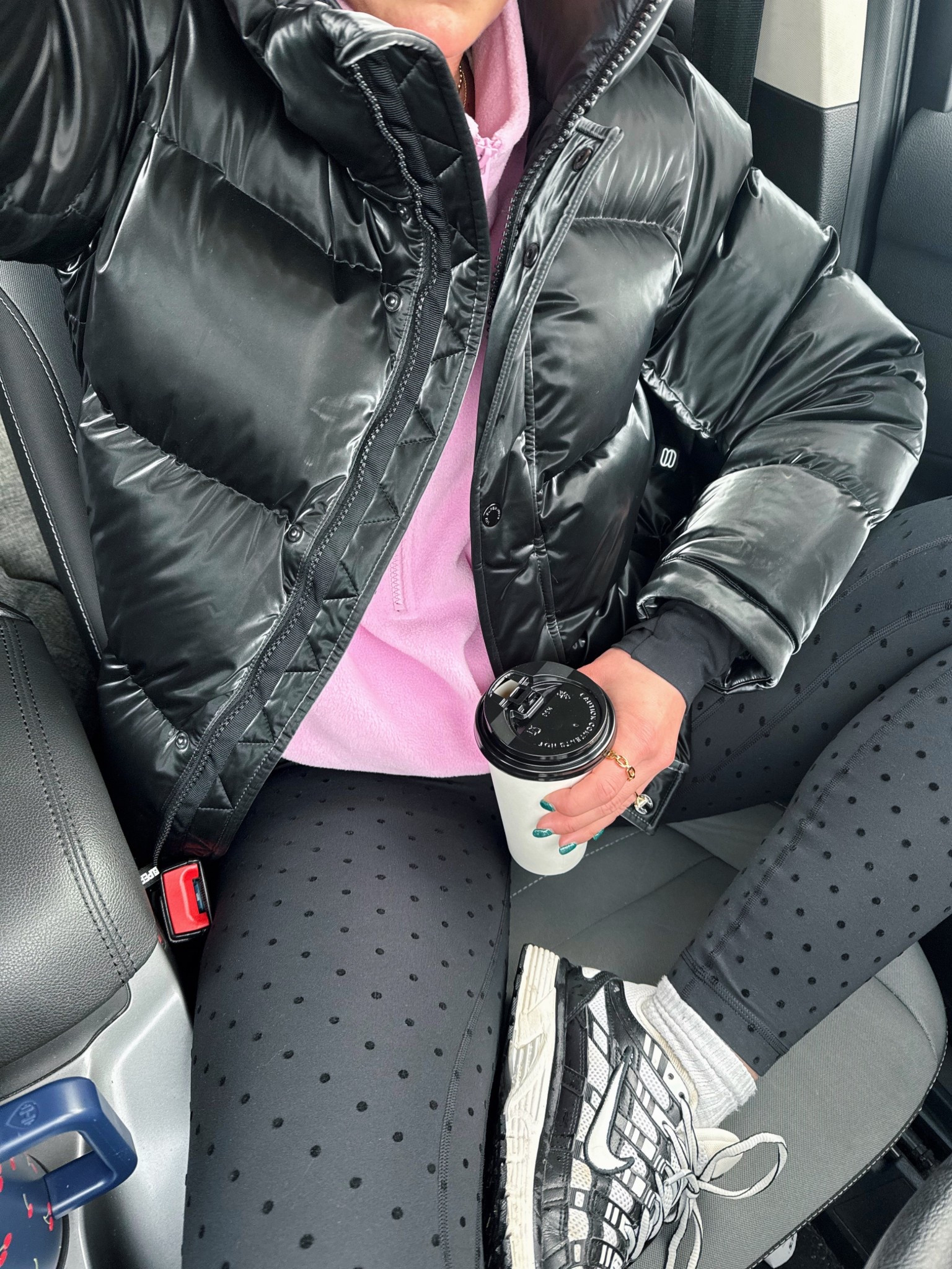 This outfit combo > one of my favs ever 🖤🩷🖤🩷

#LTKActive #LTKootd