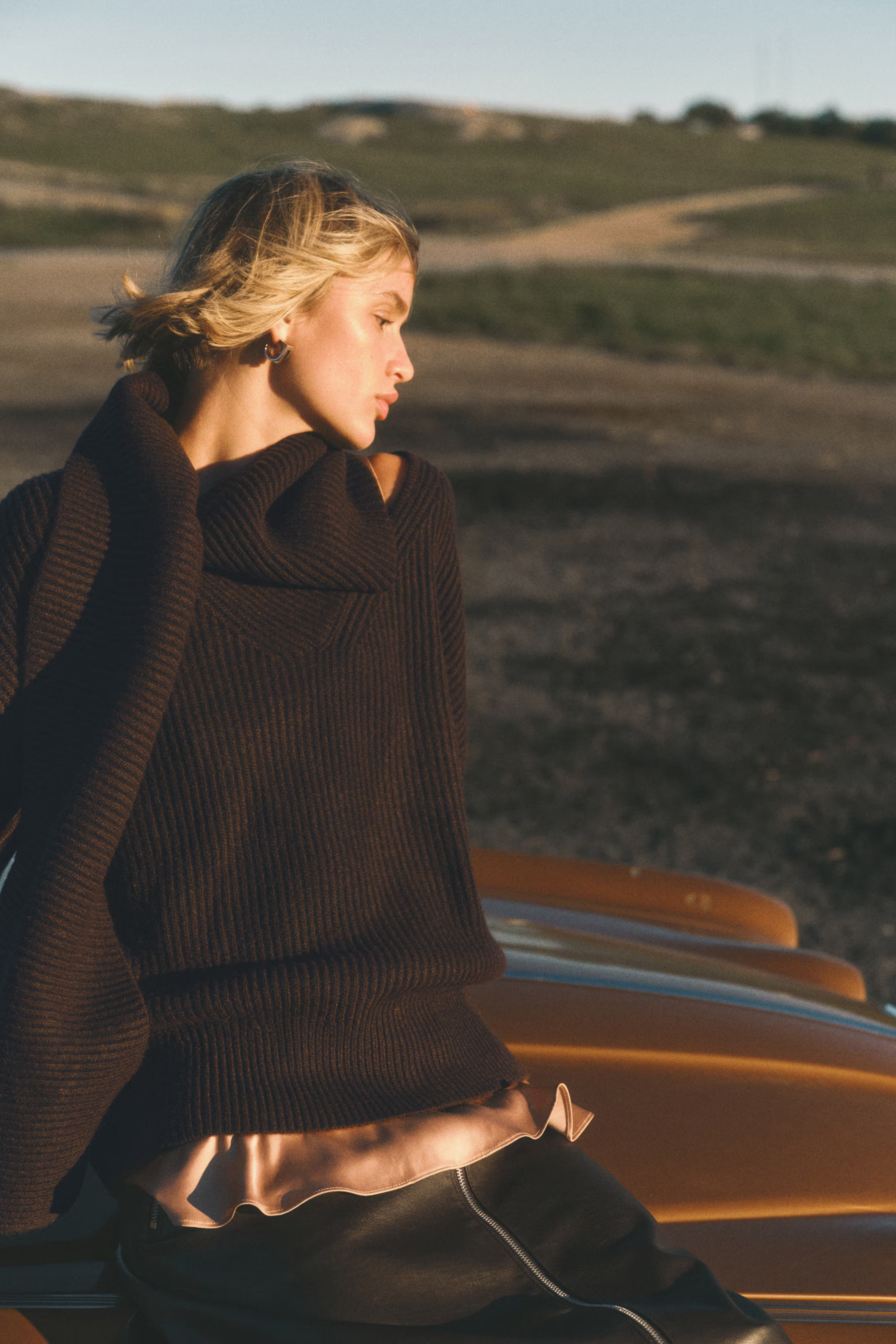 Pull en maille côtelée avec col cravate | H&M (FR, IT, ES, PT, BE)