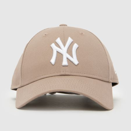 Beige Multi New Era League Essential 9FORTY Cap Caps And Hats | schuh | Schuh